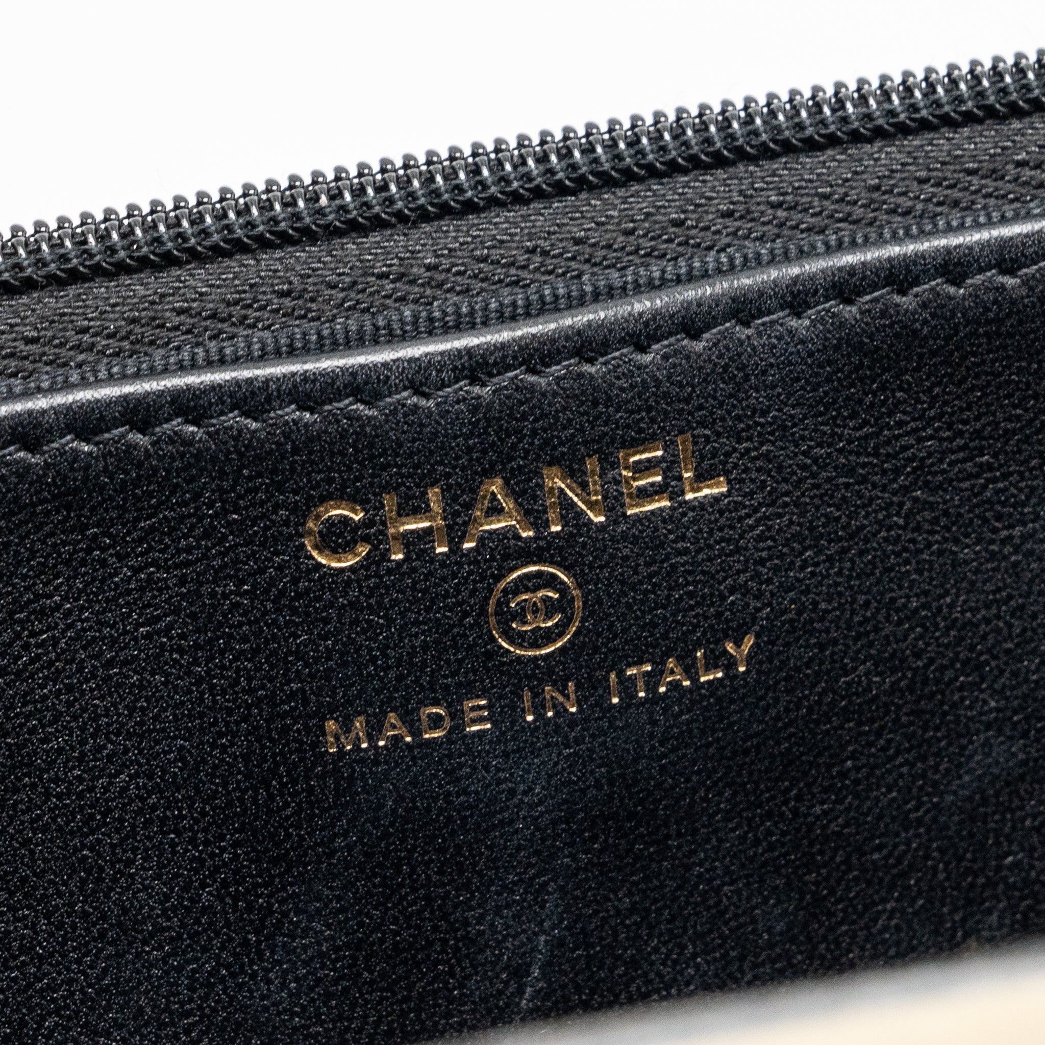CHANEL LEATHER TOP HANDLE WALLET ON CHAIN LAMBSKIN BLACK LGHW (MICROCHIP)