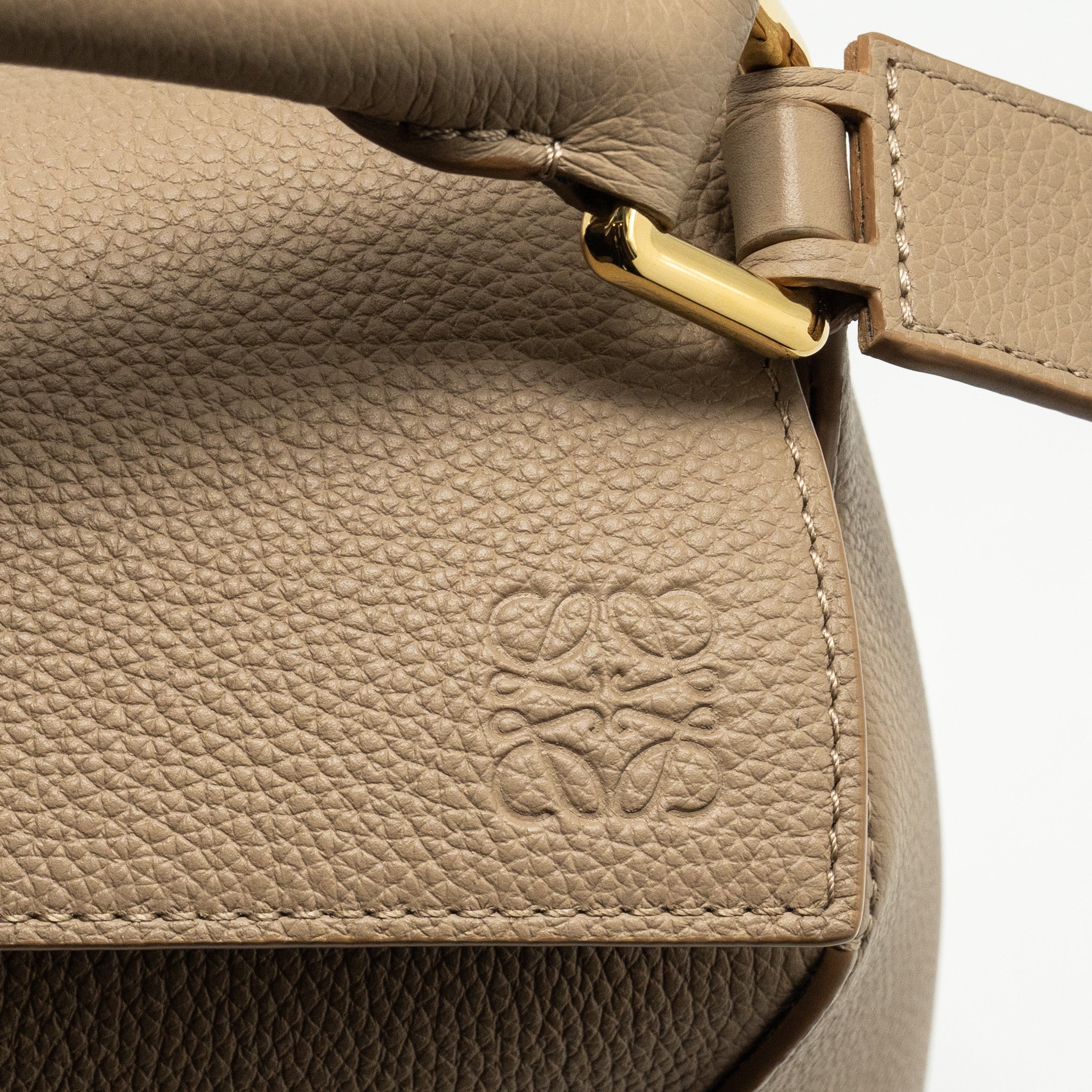 LOEWE SMALL PUZZLE BAG GRAINED CALFSKIN SAND GHW