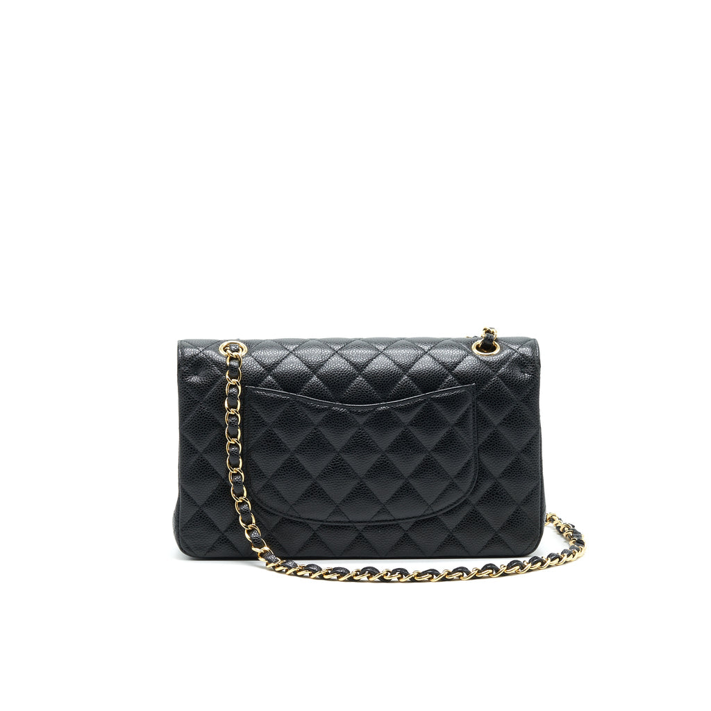 CHANEL MEDIUM CLASSIC DOUBLE FLAP CAVIAR IN BLACK GHW