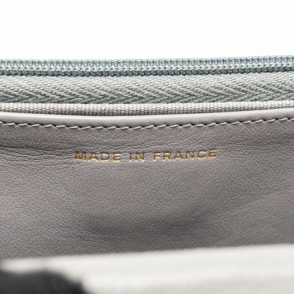 CHANEL CLASSIC WALLET ON CHAIN CAVIAR GREY LGHW (MICROCHIP)