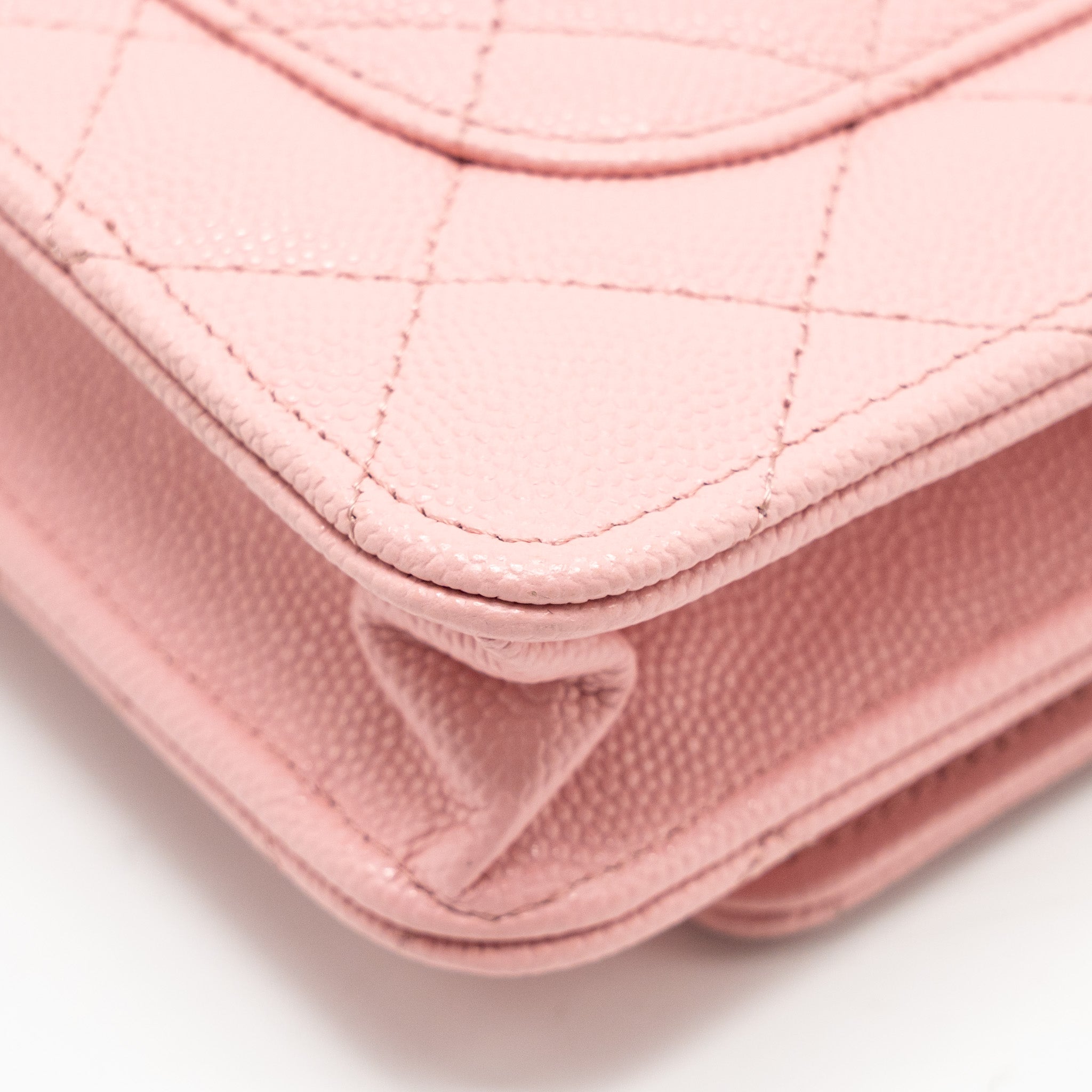 CHANEL CLASSIC WALLET ON CHAIN CAVIAR PINK LGHW (MICROCHIP)
