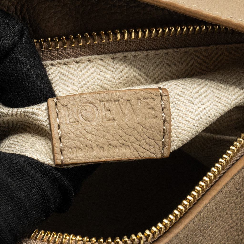 LOEWE SMALL PUZZLE BAG GRAINED CALFSKIN SAND GHW