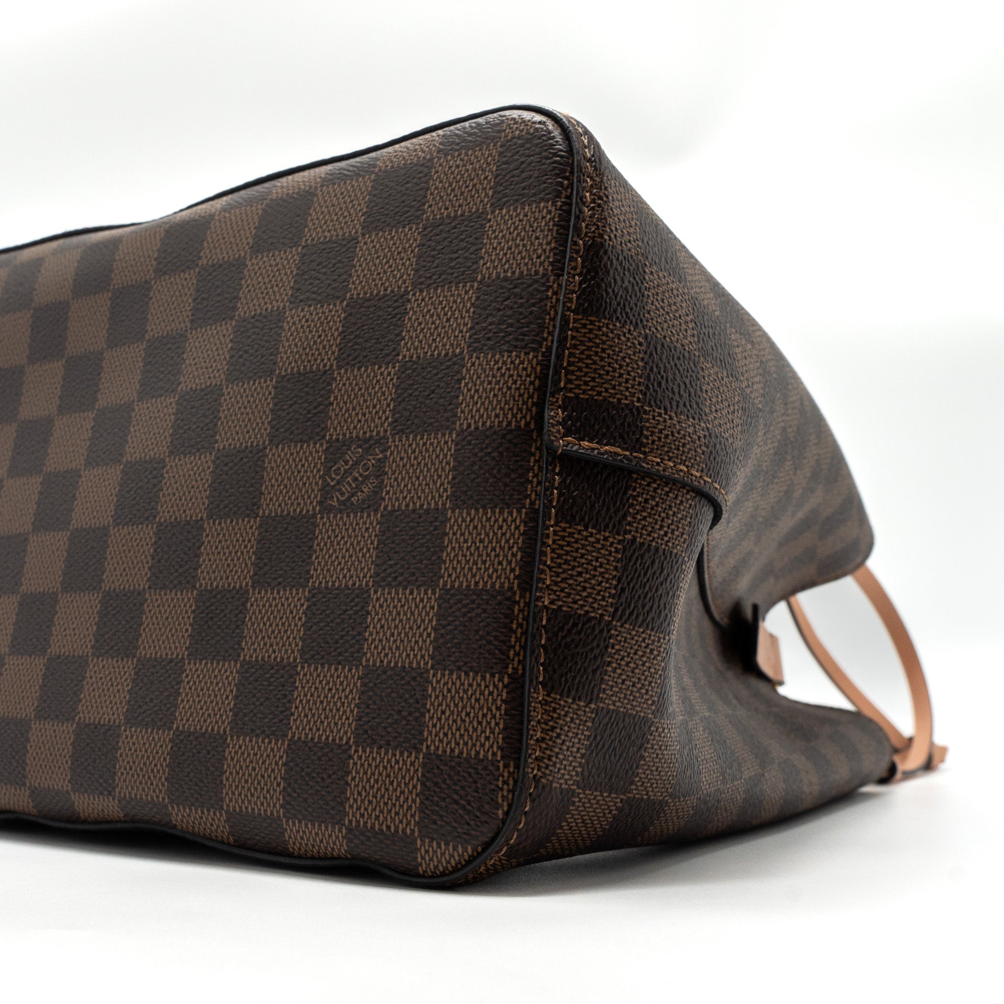 LOUIS VUITTON NEONOE MM DAMIER EBENE CANVAS LIGHT PINK GHW
