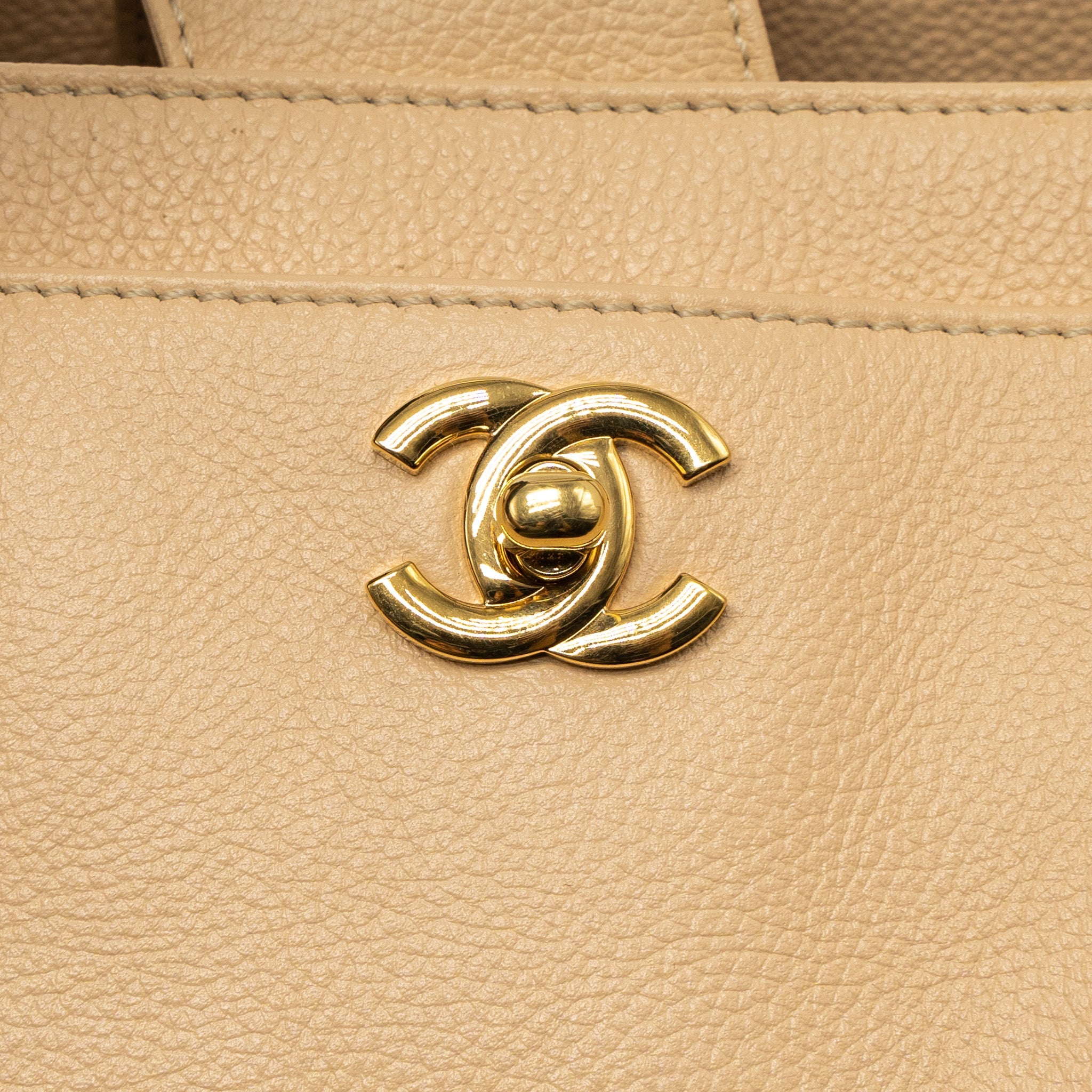 CHANEL CERF TOTE BAG GRAINED CALFSKIN BEIGE GHW