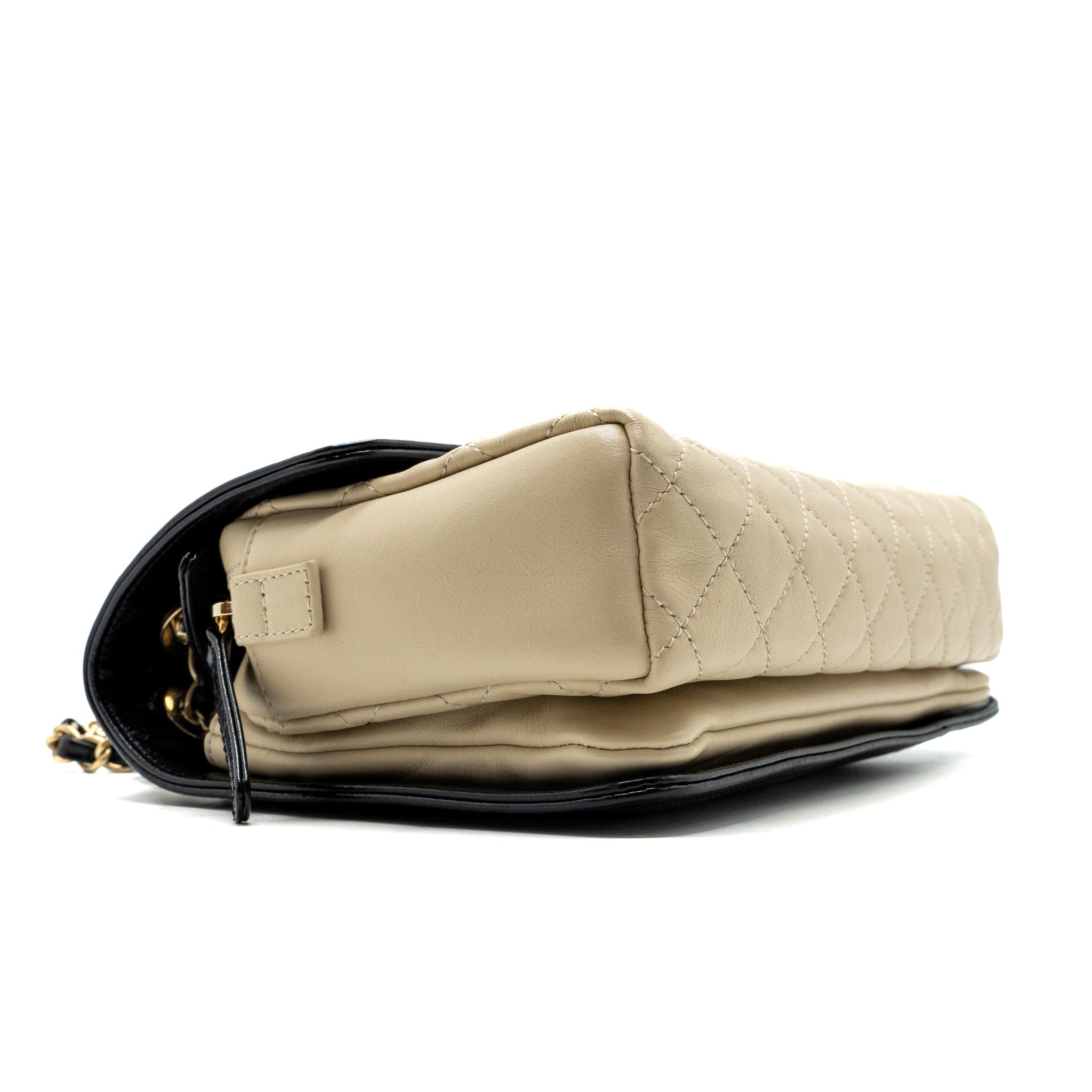 CHANEL MEDIUM IN THE MIX FLAP BAG LEATHER BLACK/BEIGE/CREAM GHW