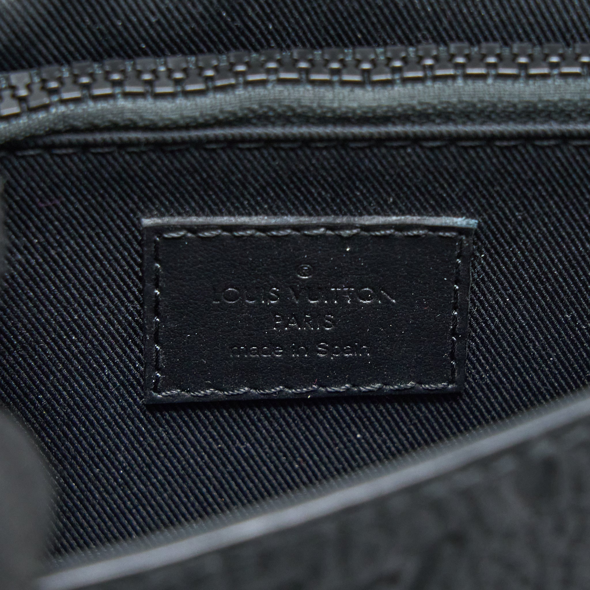 LOUIS VUITTON S LOCK SLINGBAG MONOGRAM-EMBOSSED TAURILLON BLACK BLACK HARDWARE (NEW VERSION)