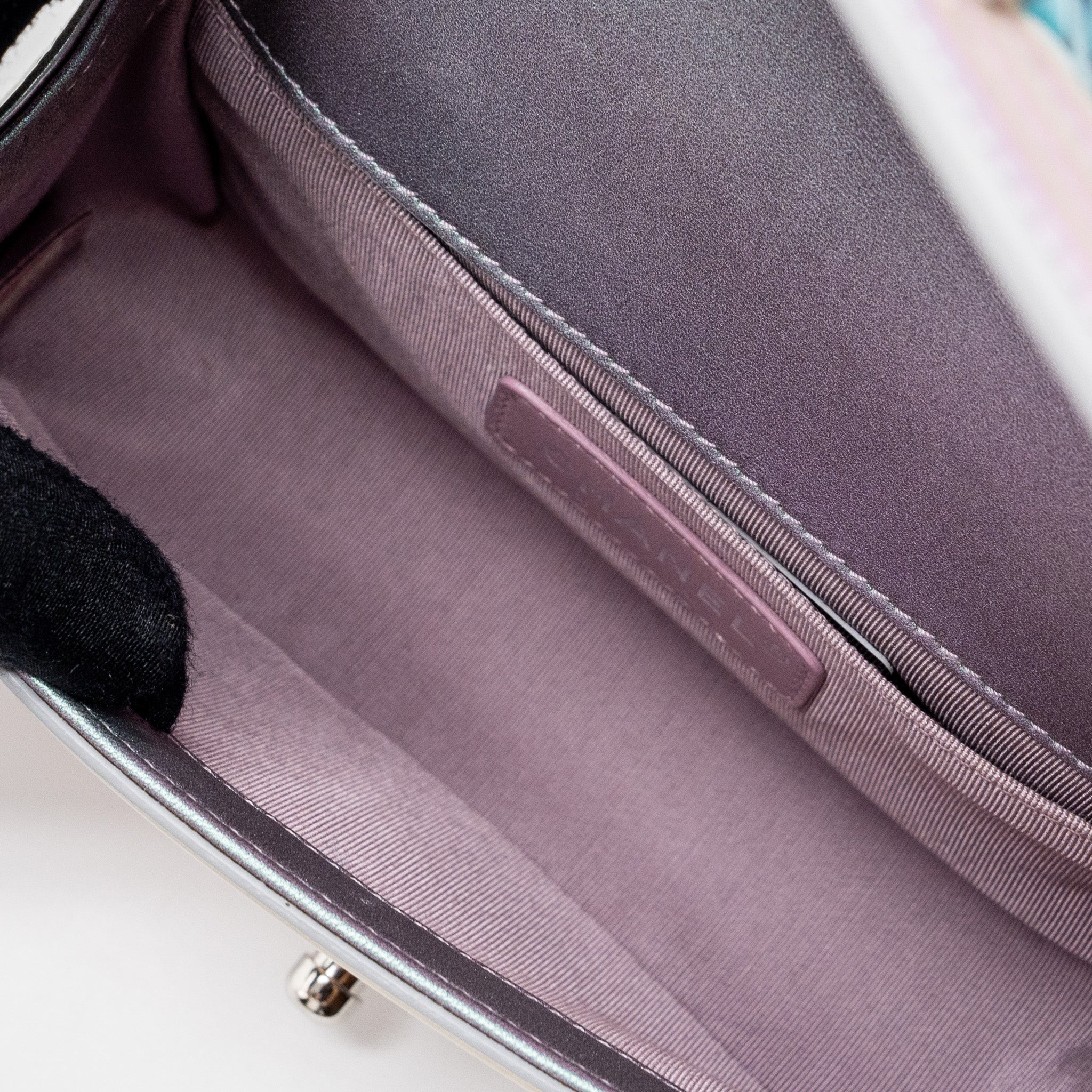 CHANEL 18S SMALL BOY BAG LIMITED PVC / PATENT CALFSKIN LEATHER IRIDESCENT LIGHT PURPLE SHW