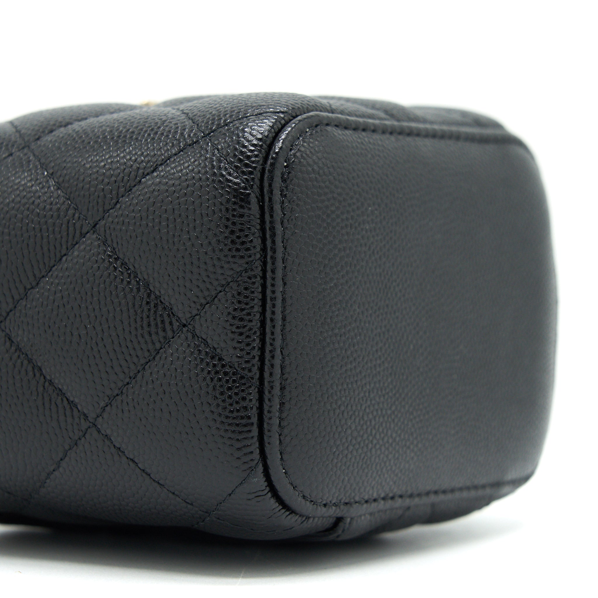 CHANEL SMALL VANITY CLUTCH WITH CHAIN WITH CC PEARL CAVIAR BLACK LGHW
