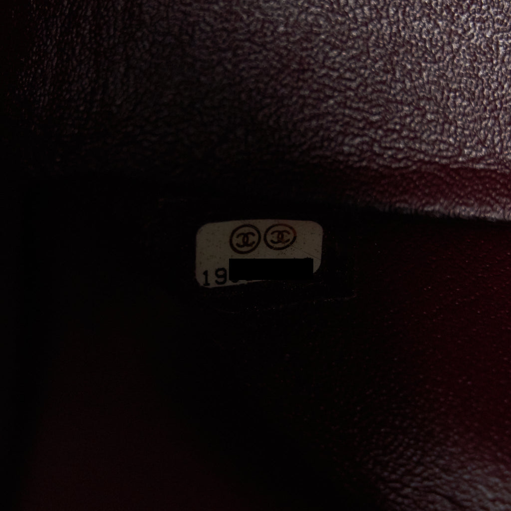 CHANEL JUMBO CLASSIC DOUBLE FLAP IN CAVIAR BLACK GHW