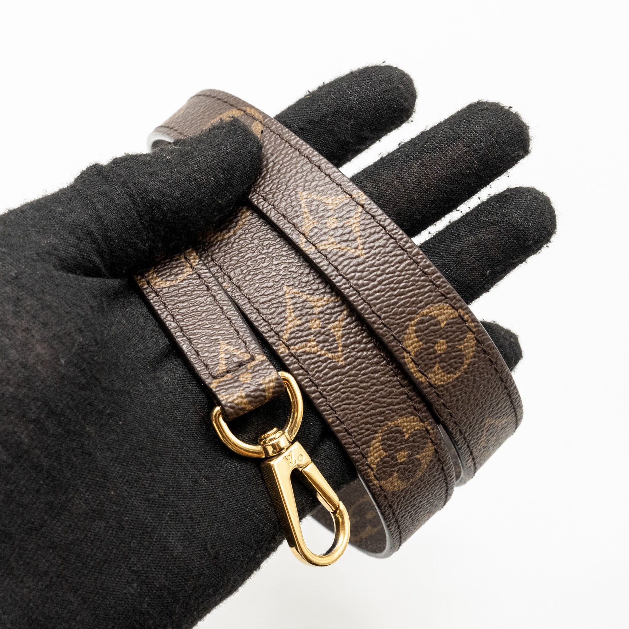 LOUIS VUITTON MONTAIGNE BB MONOGRAM CANVAS GHW
