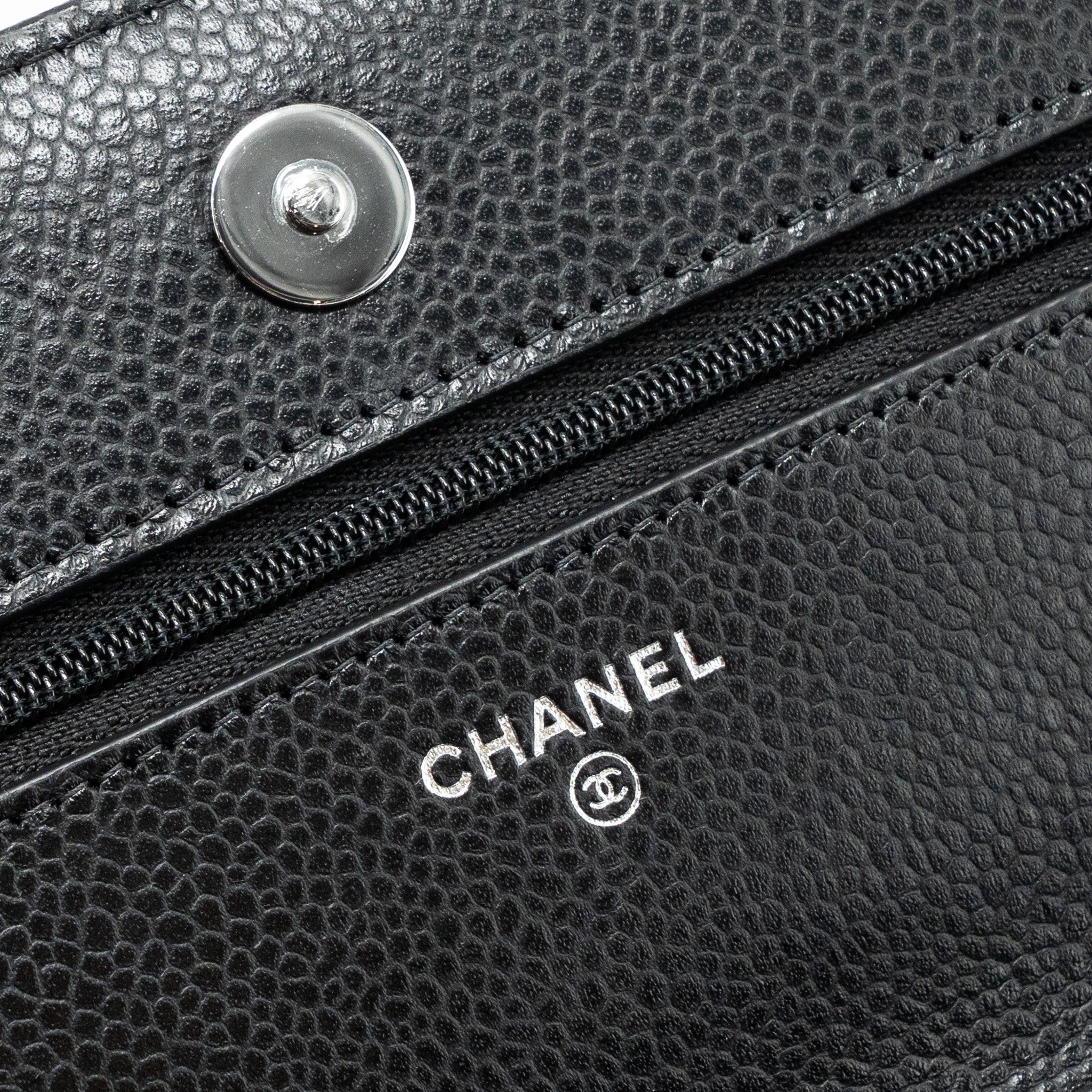 CHANEL CLASSIC WALLET ON CHAIN CAVIAR BLACK SHW (MICROCHIP)