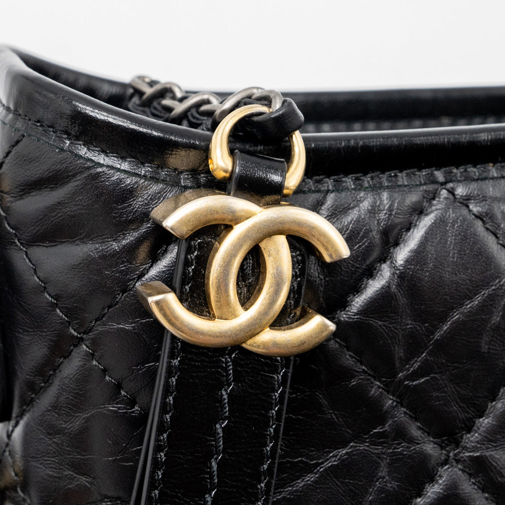 CHANEL SMALL GABRIELLE HOBO BAG CALFSKIN BLACK MULTICOLOUR HARDWARE
