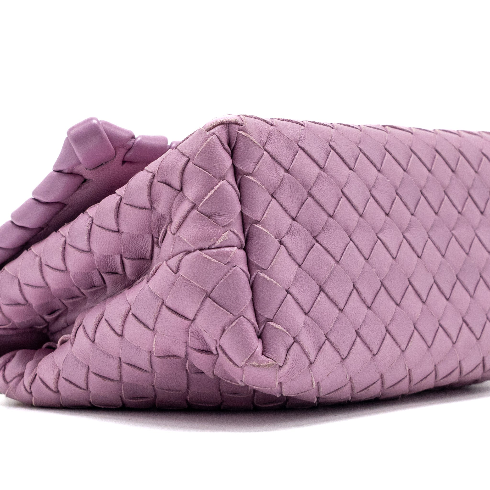 BOTTEGA VENETA OLYMPIA BAG LEATHER LIGHT PURPLE GHW
