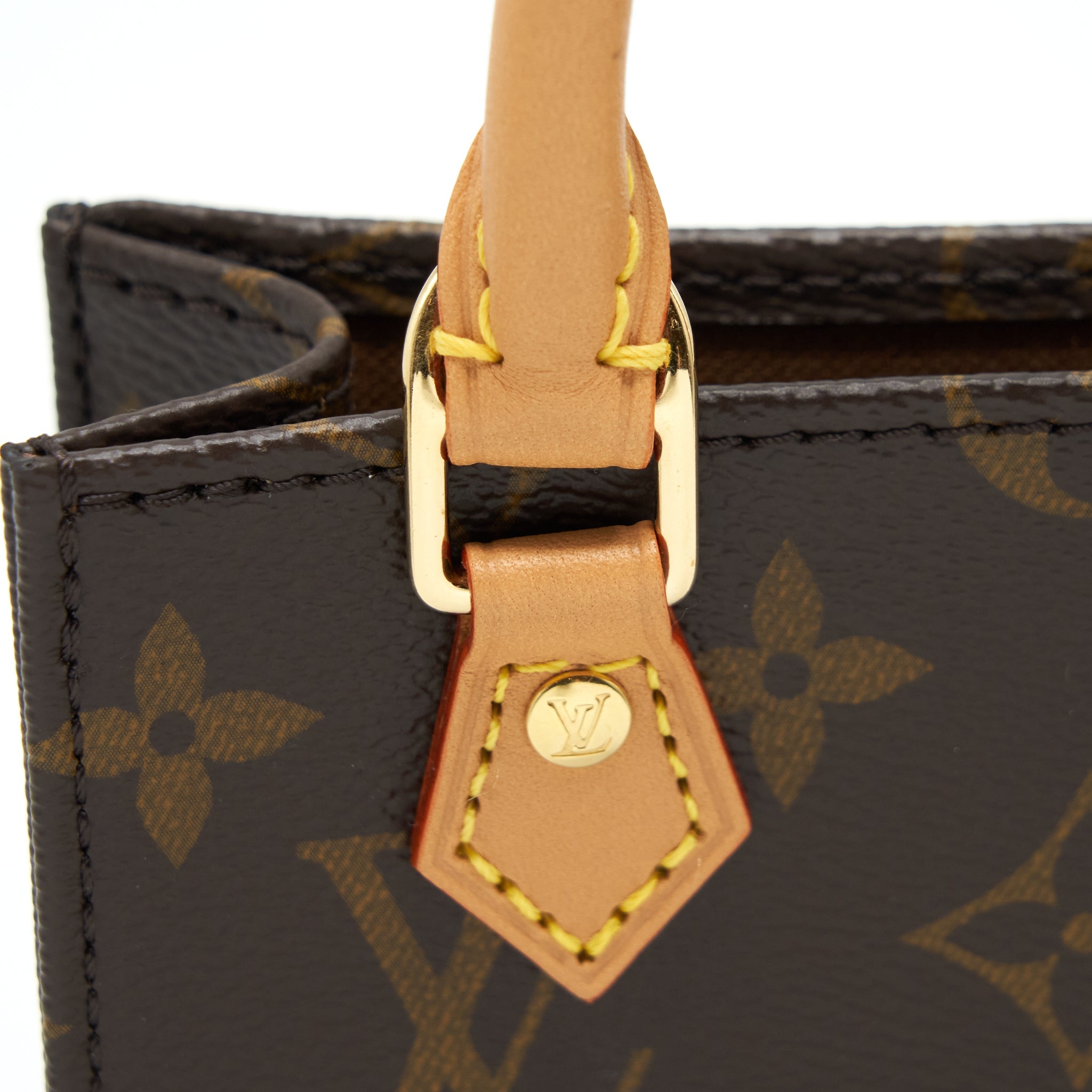 LOUIS VUITTON PETIT SAC PLAT MONOGRAM CANVAS YEAR 2020
