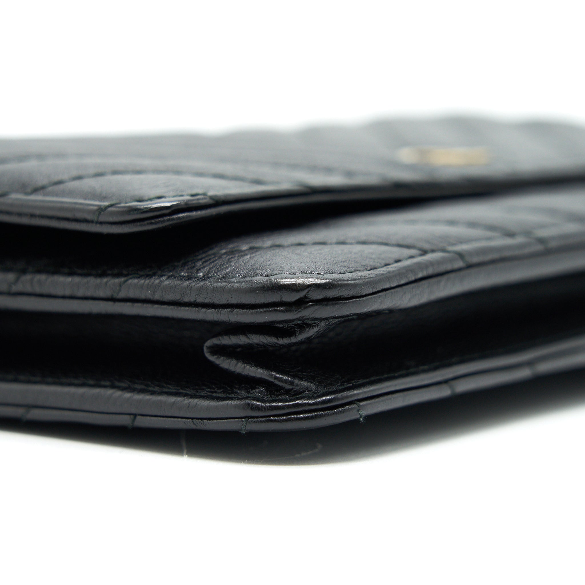 CHANEL CHEVRON WALLET ON CHAIN BLACK GHW CALFSKIN