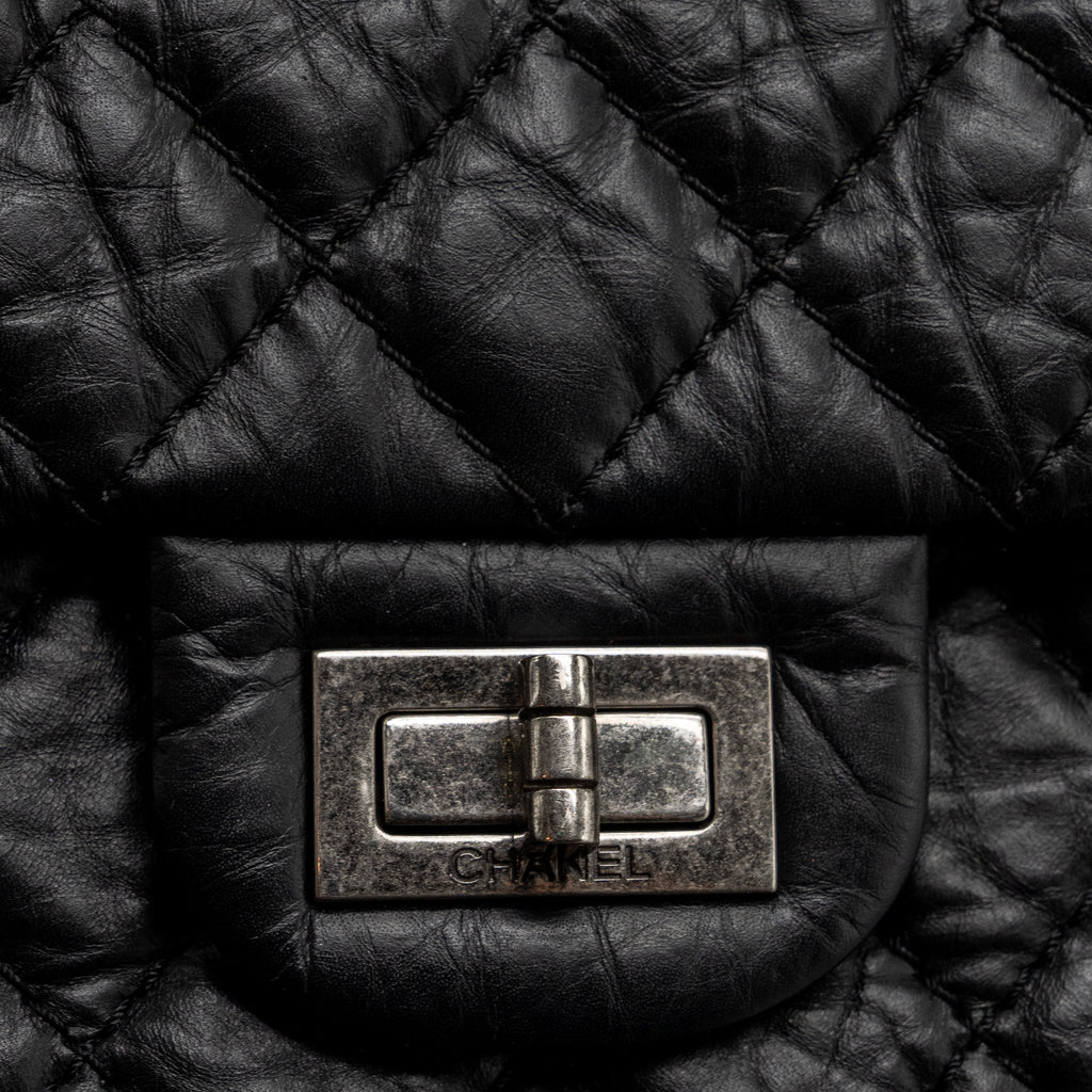 CHANEL SMALL 2.55 REISSUE FLAP BAG AGED CALFSKIN BLACK RUTHENIUM SHW