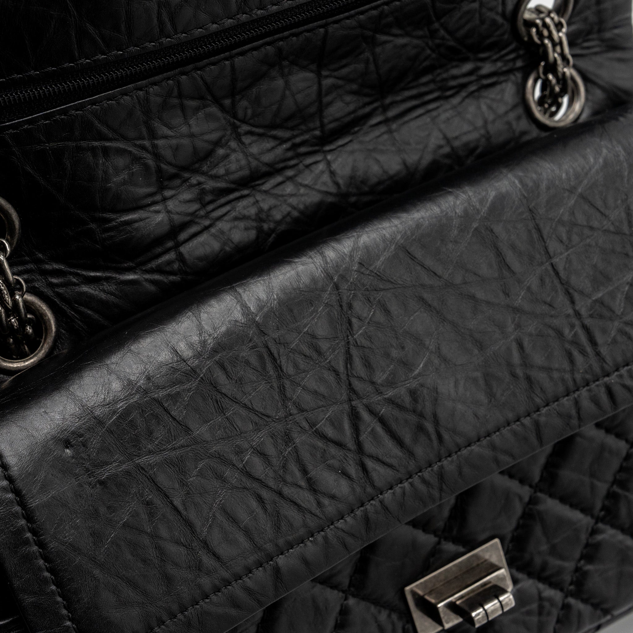 CHANEL SMALL 2.55 REISSUE FLAP BAG AGED CALFSKIN BLACK RUTHENIUM SHW
