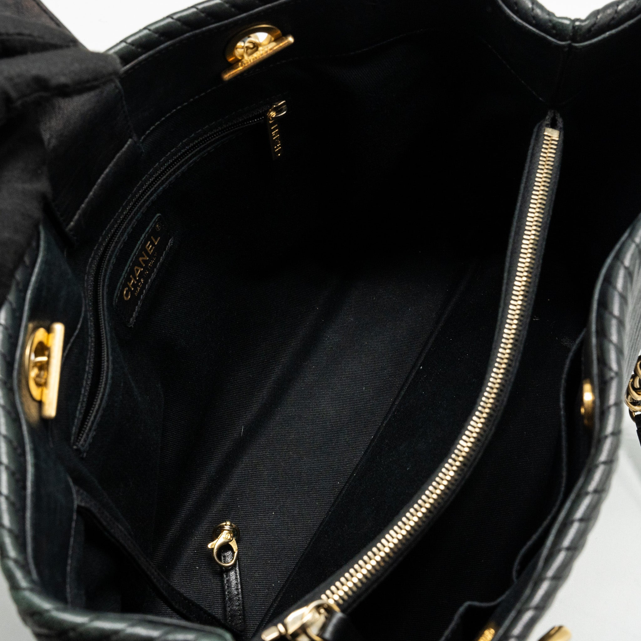 CHANEL CHEVRON SHOPPING TOTE BAG GOATSKIN BLACK GHW