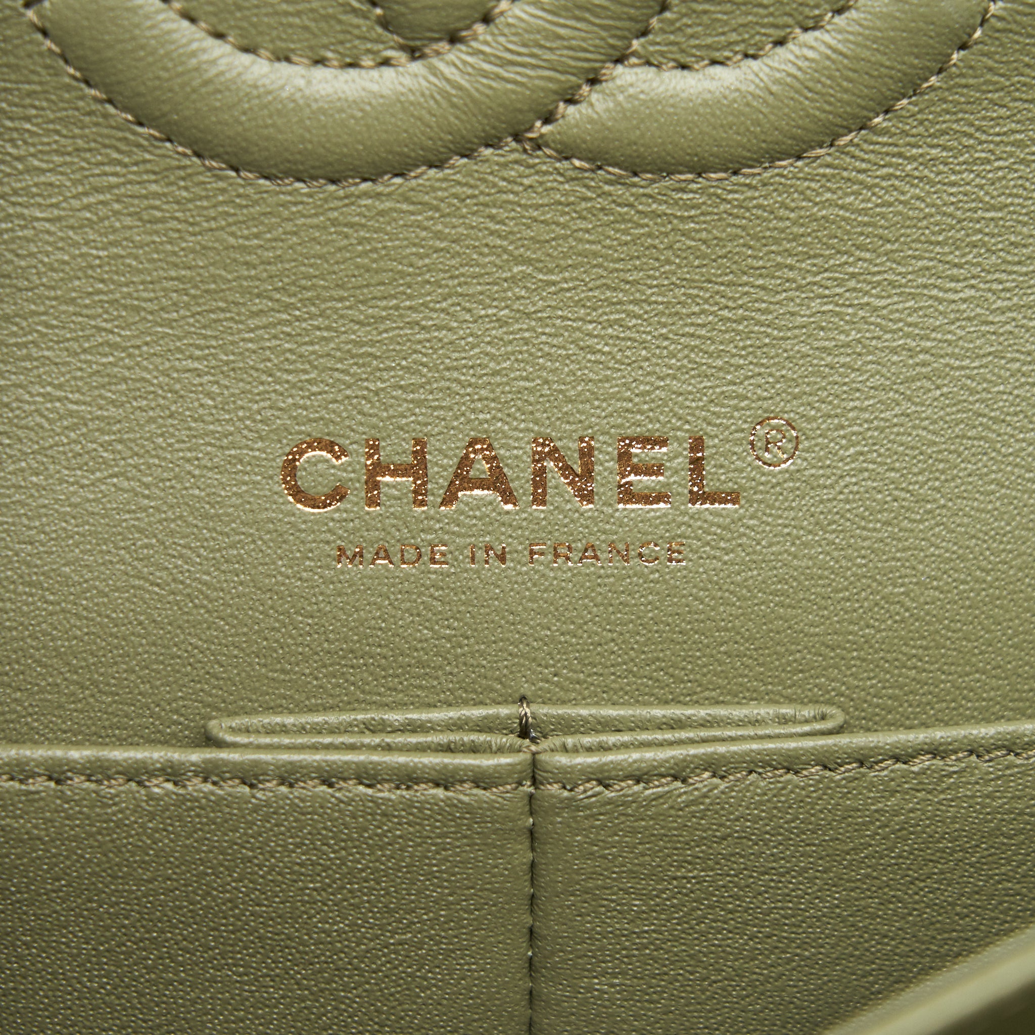CHANEL CHEVRON MEDIUM CLASSIC DOUBLE FLAP BAG OLIVE-GREEN GHW