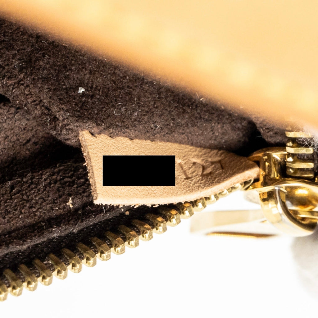 LOUIS VUITTON POCHETTE MÉTIS MONOGRAM CANVAS GHW