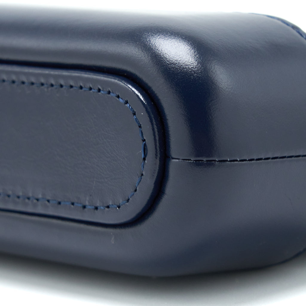 CHANEL GABRIELLE CLUTCH ON CHAIN AGED CALFSKIN NAVY SHW