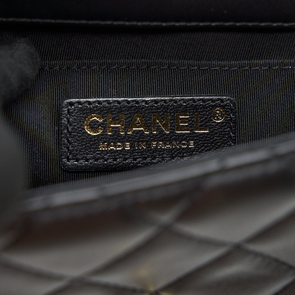CHANEL PEARL CHAIN FLAP BAG QUILTED GRAINED LAMBSKIN BLACK LGHW