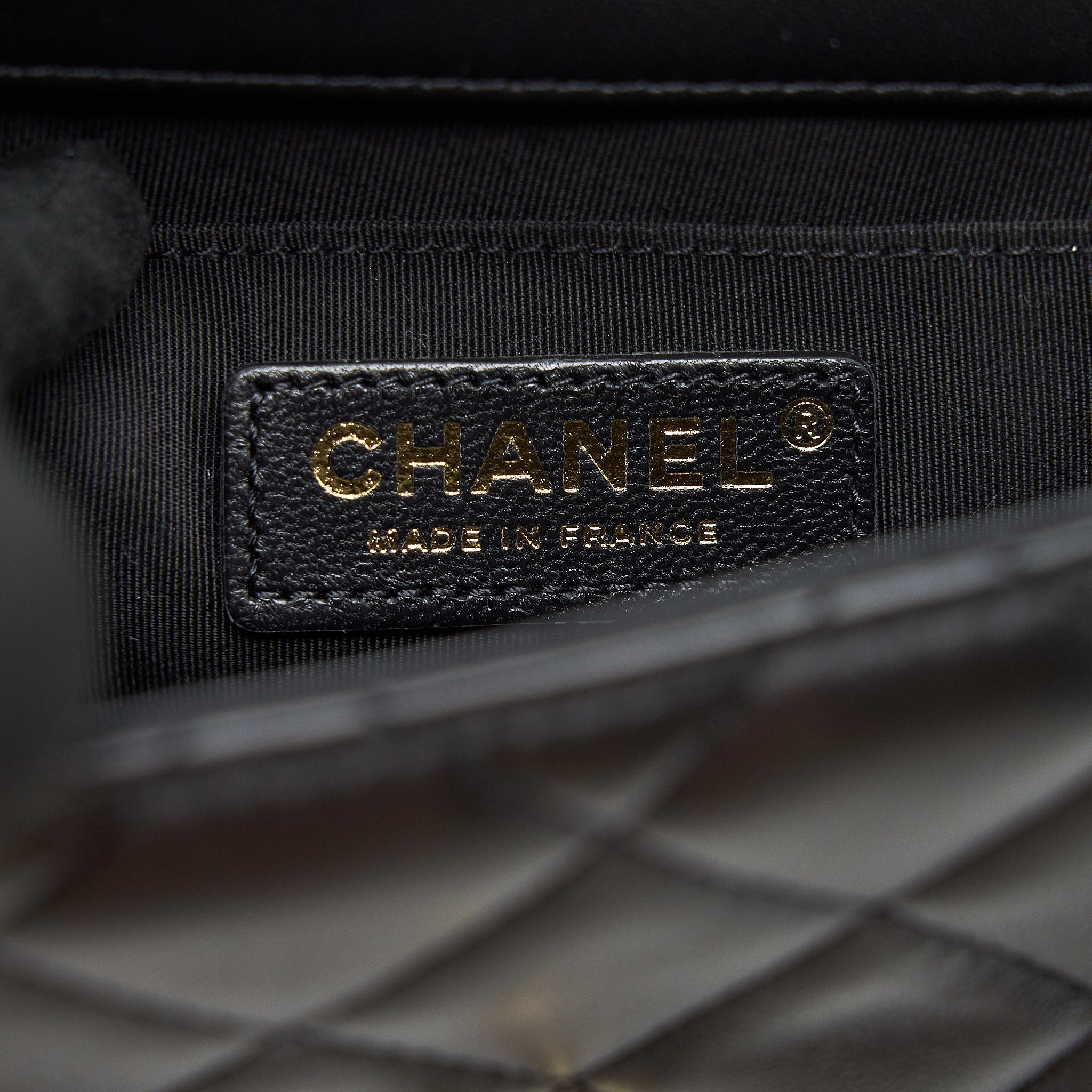 CHANEL PEARL CHAIN FLAP BAG QUILTED GRAINED LAMBSKIN BLACK LGHW