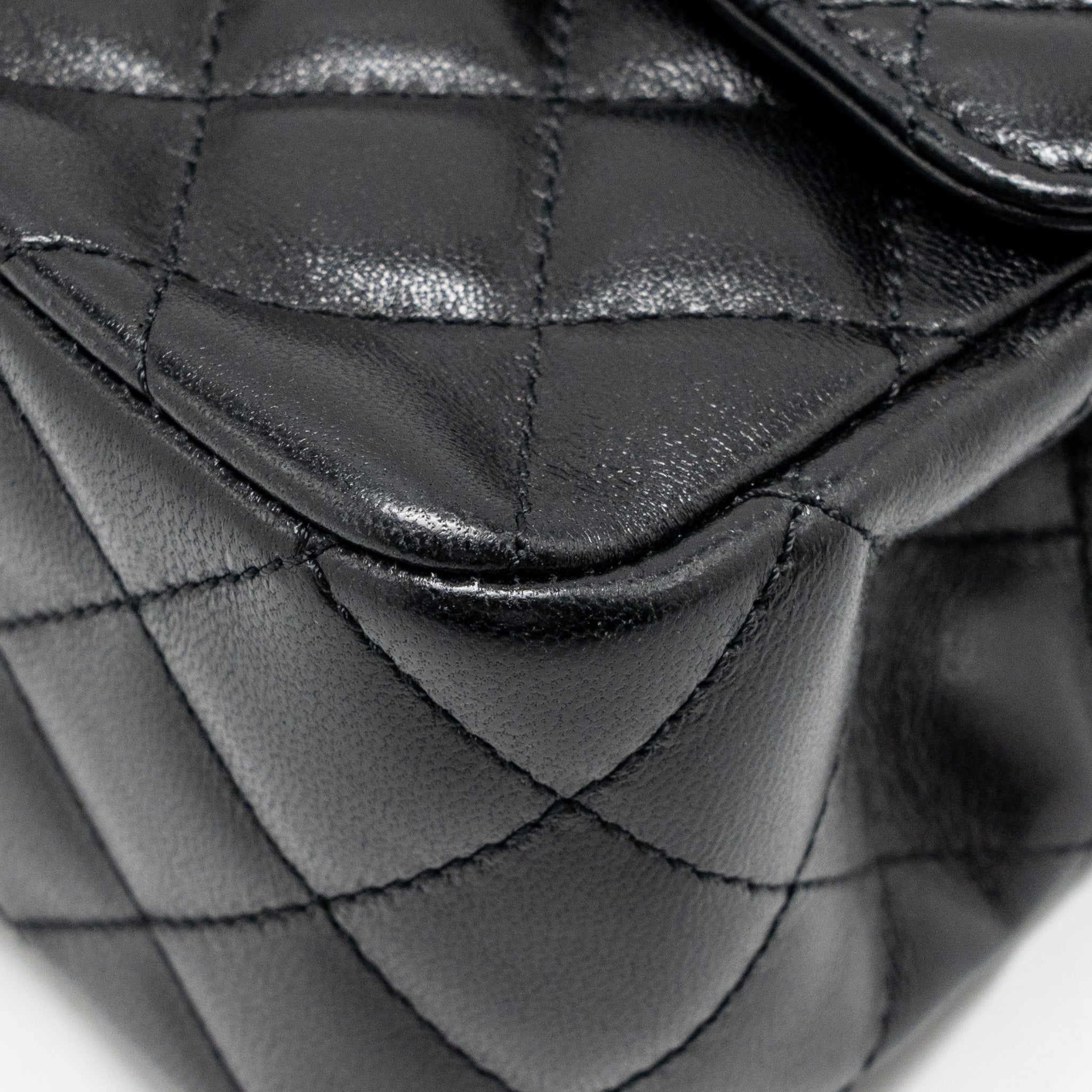 CHANEL 23A CRYSTAL TOP HANDLE FLAP BAG SHINY LAMBSKIN BLACK LGHW(MICROCHIP)