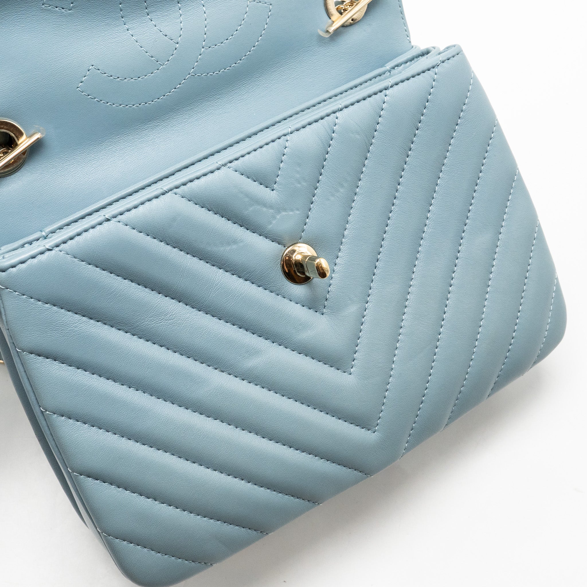 CHANEL TOP HANDLE TRENDY CC FLAP BAG CHEVRON LAMBSKIN BLUE LGHW