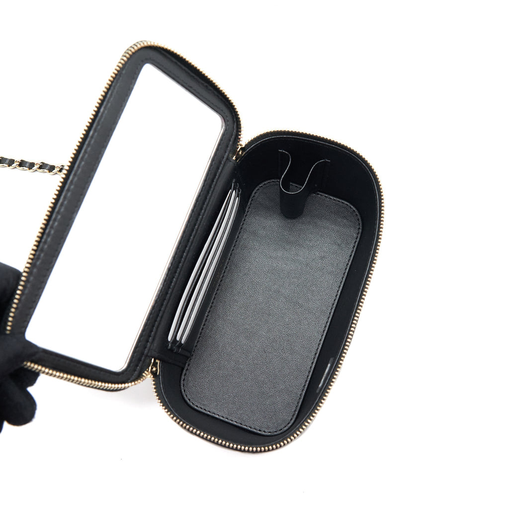 CHANEL 22A MINI TOP HANDLE LONG VANITY WITH CHAIN LAMBSKIN BLACK LGHW (MICROCHIP)