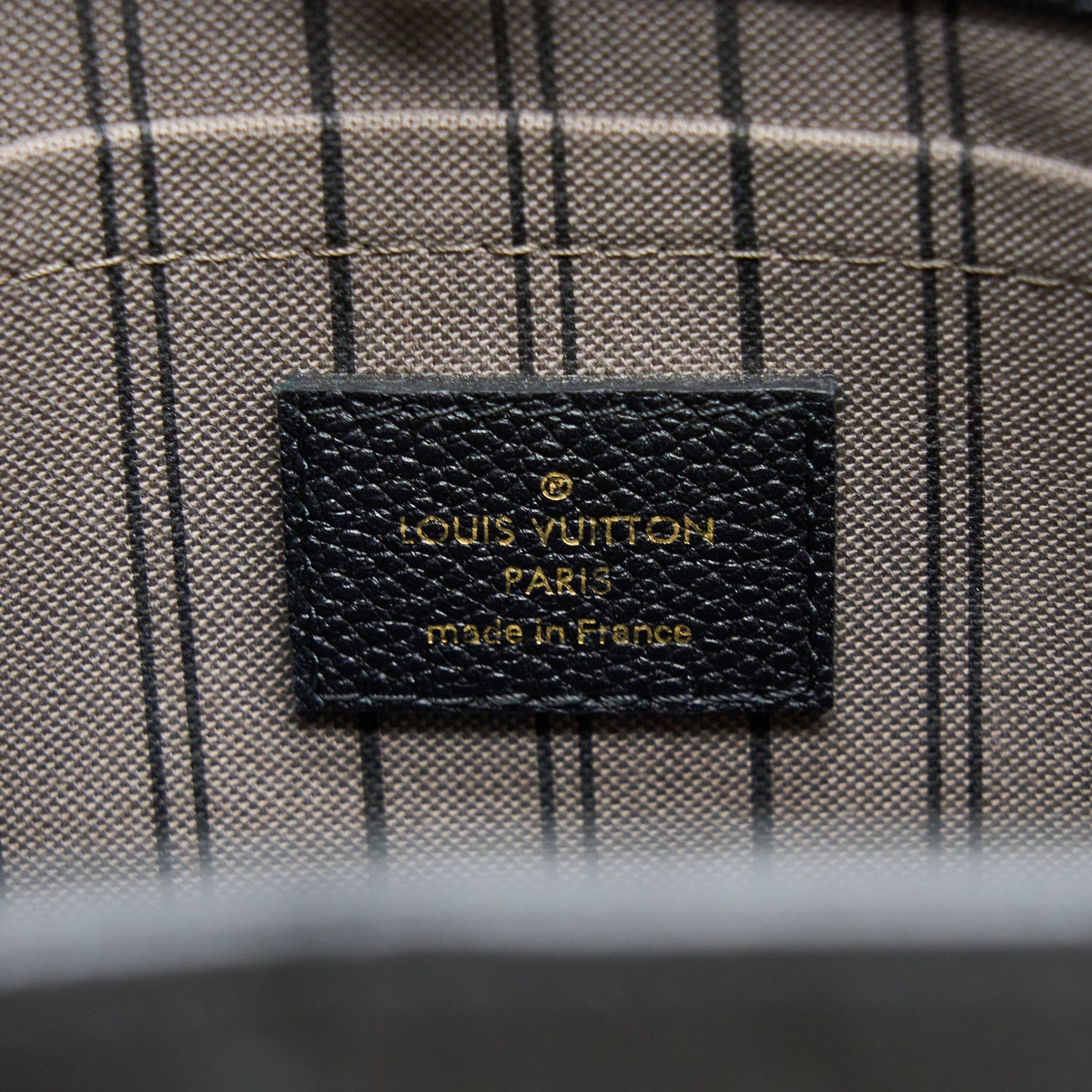 LOUIS VUITTON MONTAIGNE MM MONOGRAM EMPREINTE BLACK GHW
