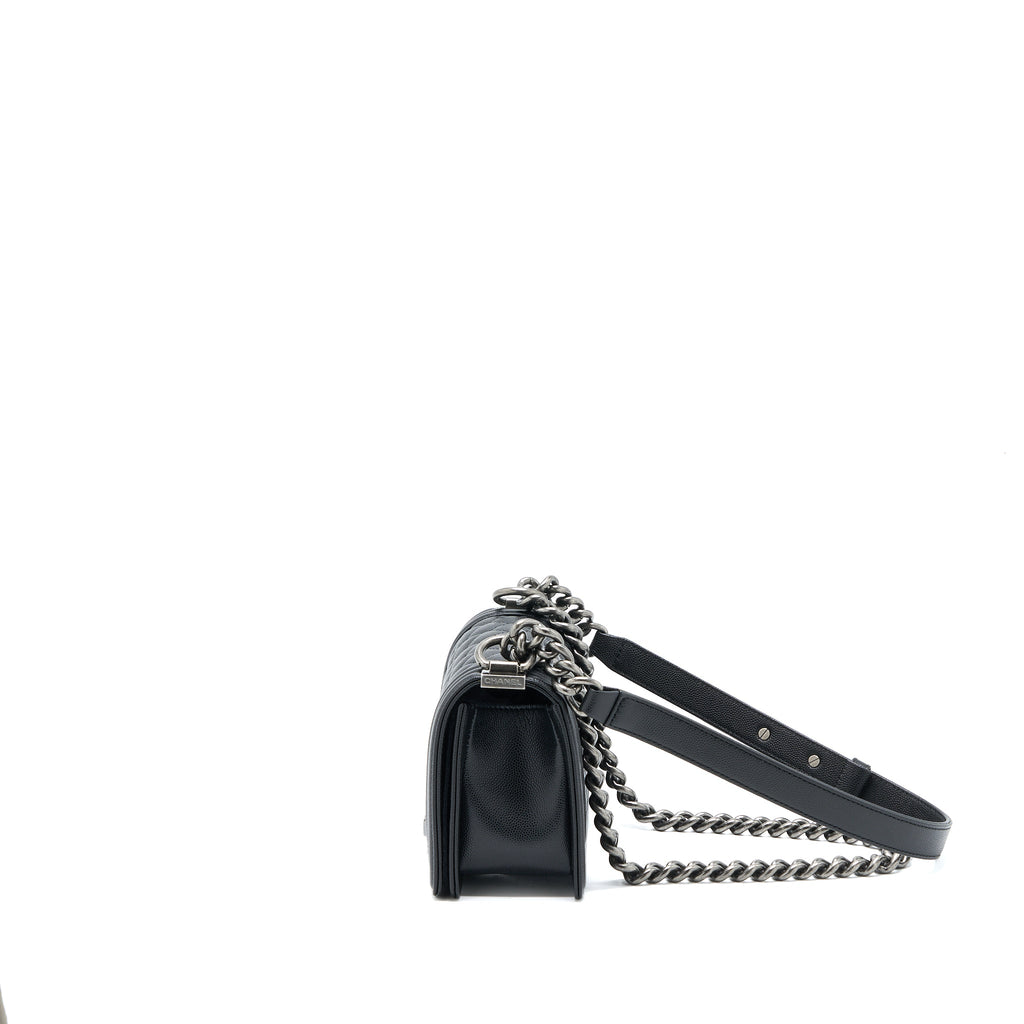 CHANEL SMALL BOY BAG CAVIAR BLACK RUTHENIUM SHW (MICROCHIP)