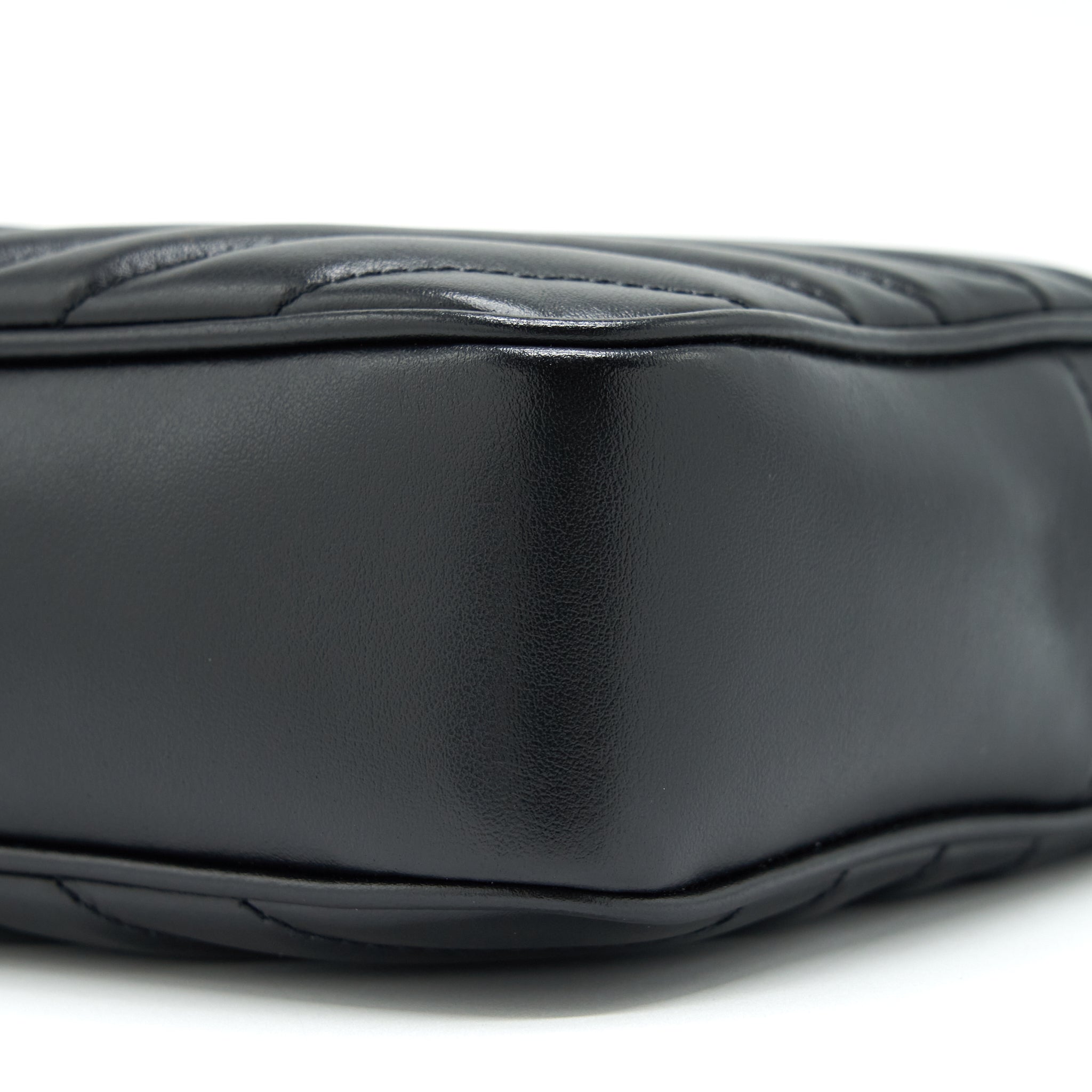 SAINT LAURENT/ YSL LOU CAMERA BAG CALFSKIN BLACK GHW