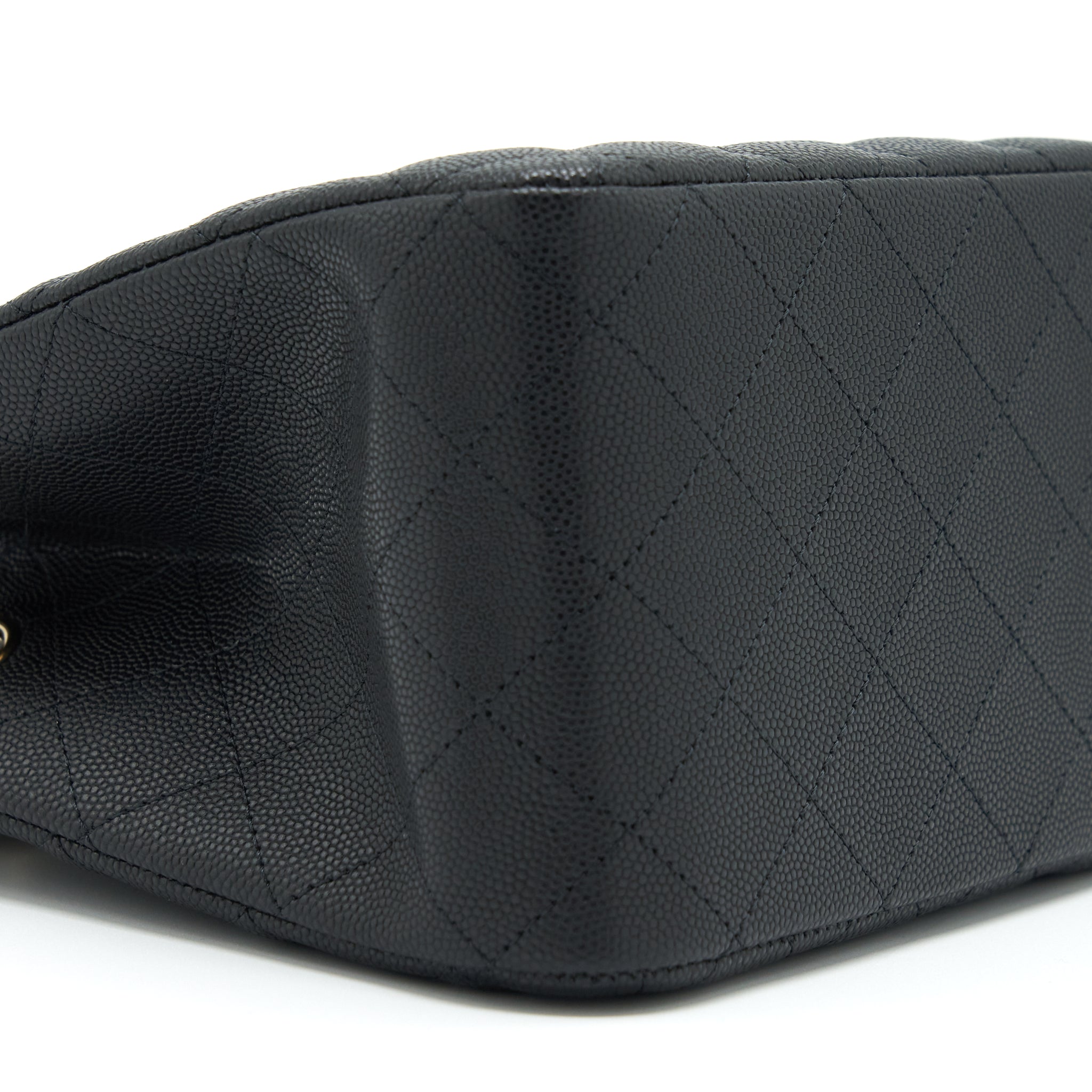 CHANEL 22S BUCKET BAG CAVIAR BLACK LGHW (MICROCHIP)
