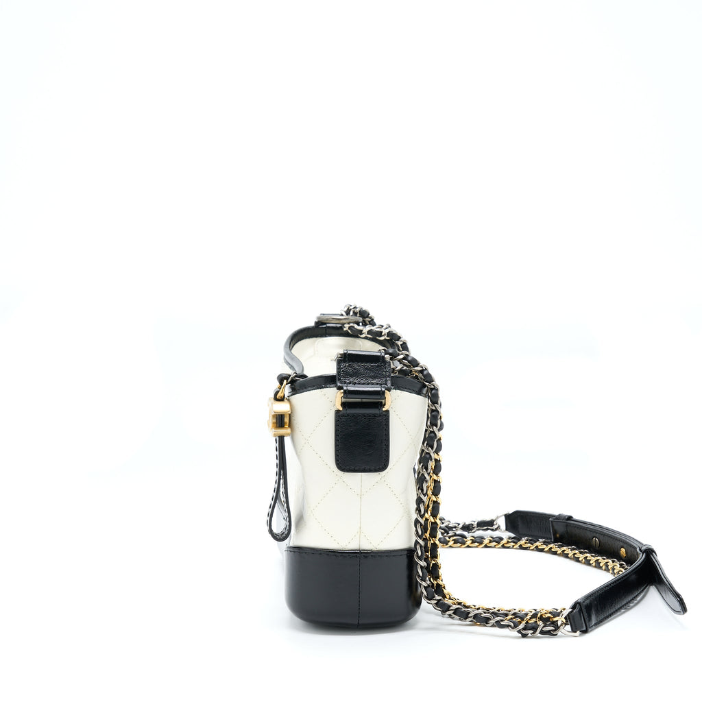 CHANEL SMALL GABRIELLE HOBO BAG WHITE/BLACK MULTICOLOUR HARDWARE