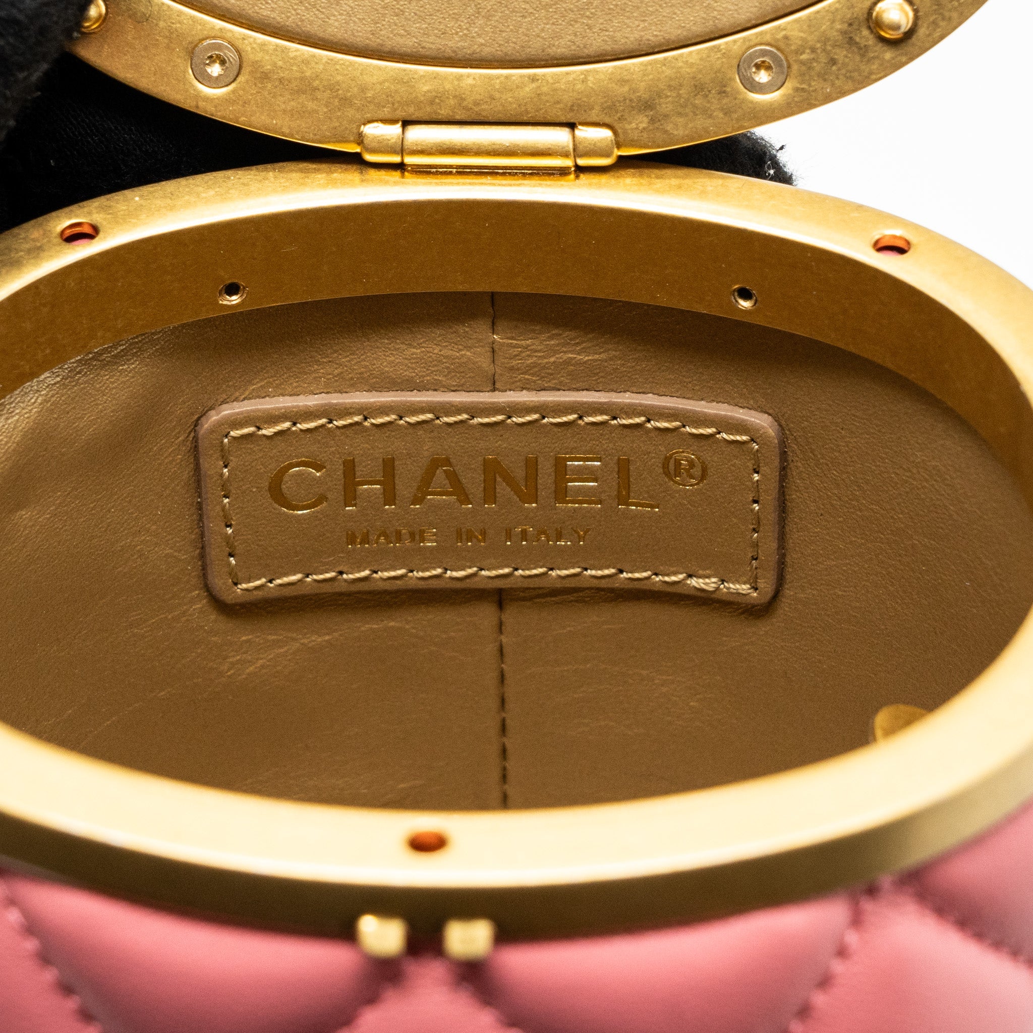 CHANEL ROUND VANITY CASE WITH CHAIN LAMBSKIN PINK GHW(MICROCHIP)