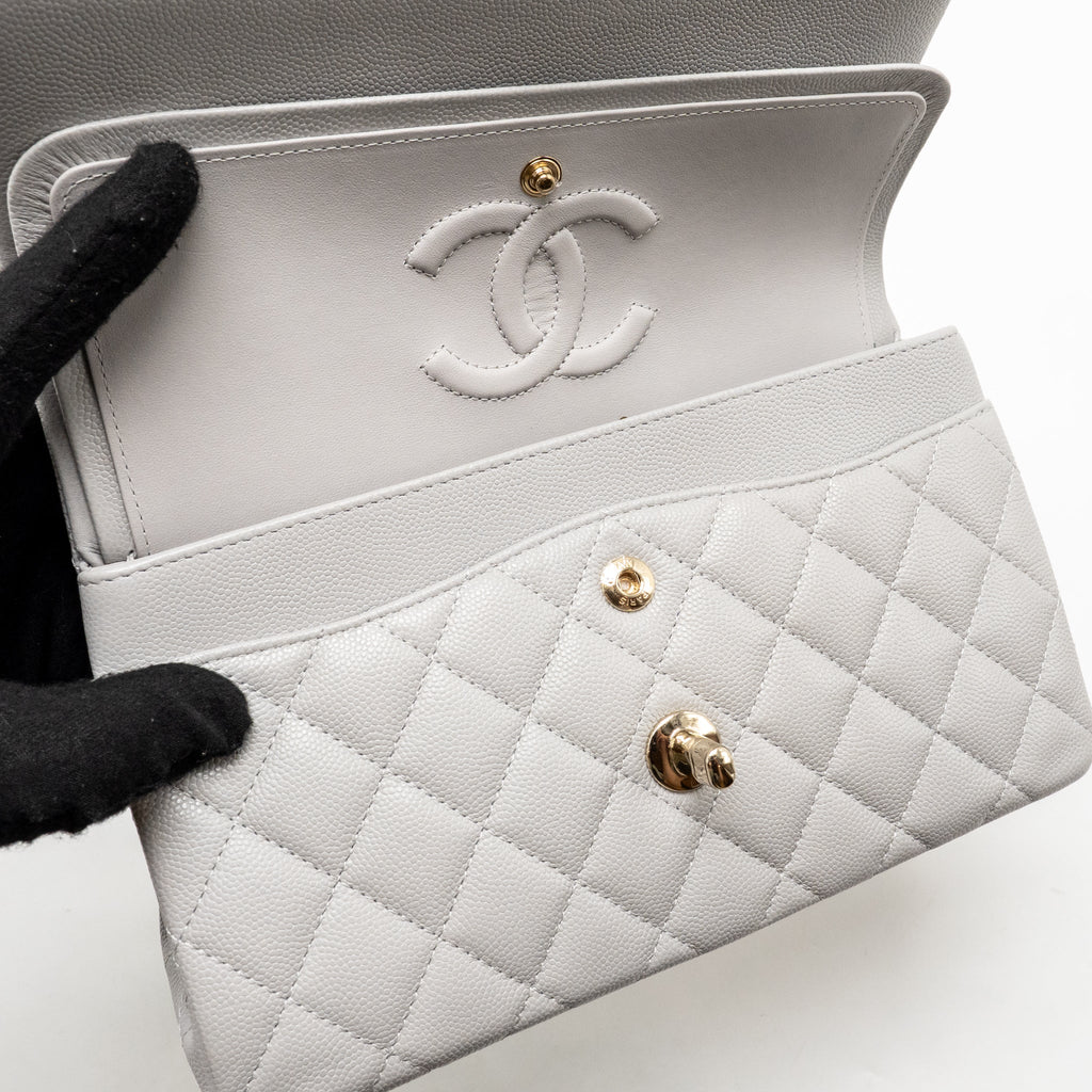CHANEL SMALL CLASSIC DOUBLE FLAP BAG CAVIAR LIGHT GREY LGHW (MICROCHIP)