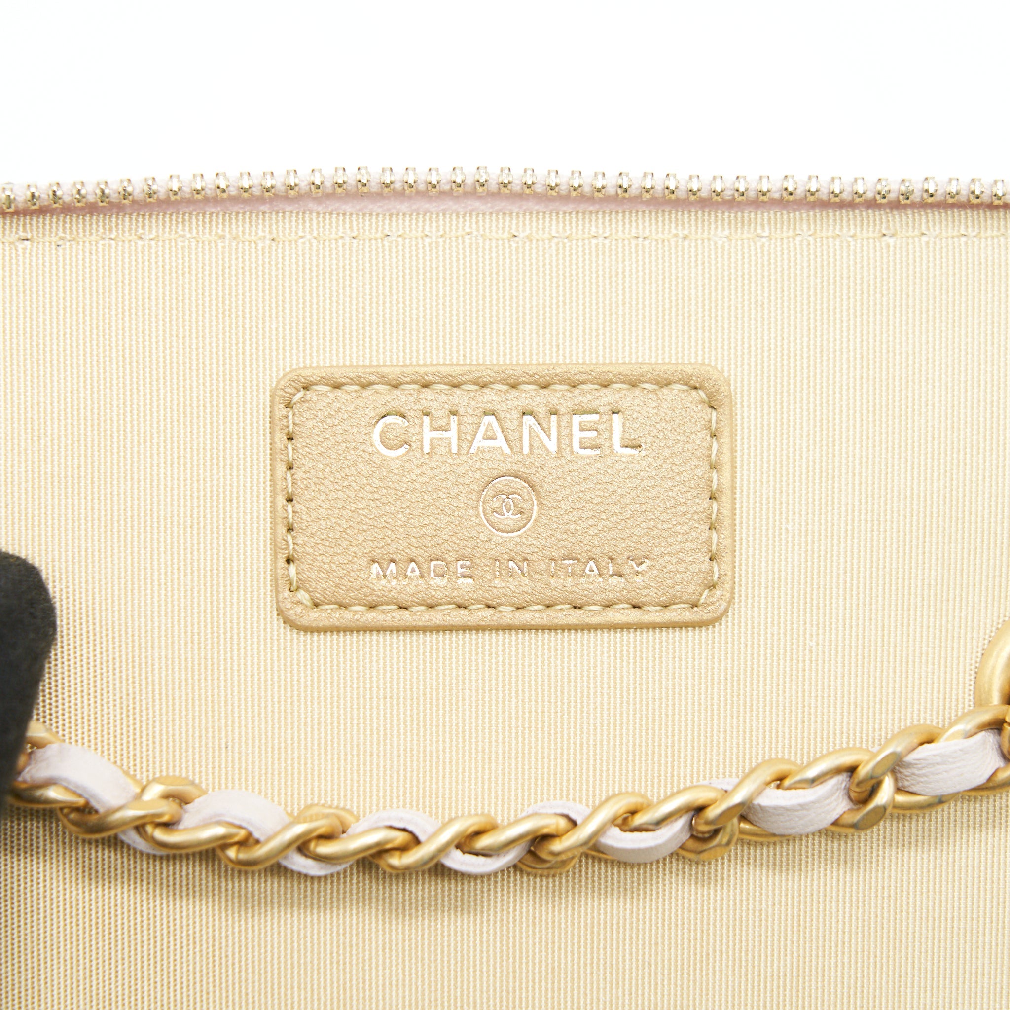 CHANEL 21B LIGHT PURPLE PEARL CRUSH RECTANGULAR VANITY