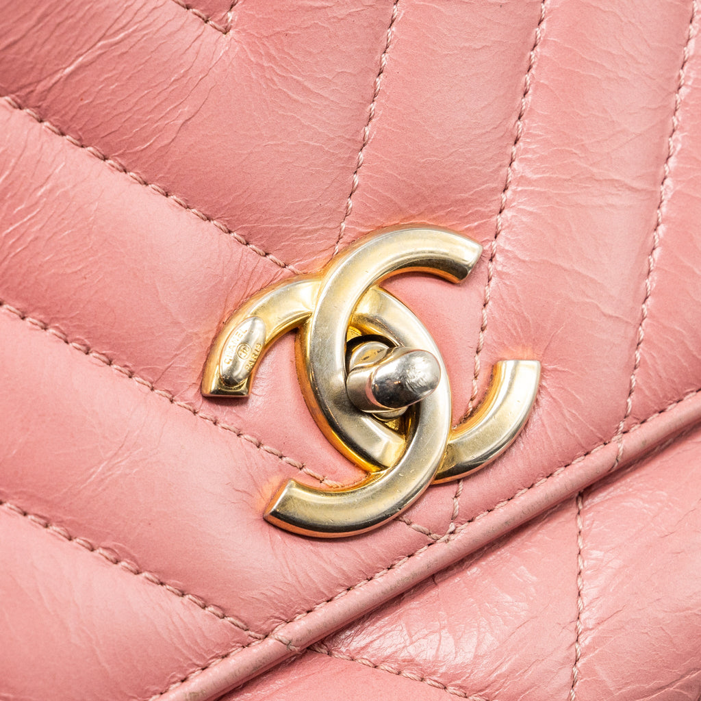 CHANEL MEDIUM COCO HANDLE CALFSKIN / LIZARD HANDLE PINK GHW