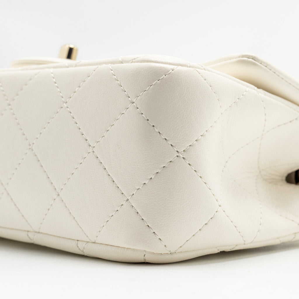 CHANEL 23C PEARL CRUSH MINI RECTANGULAR FLAP BAG LAMBSKIN WHITE LGHW (MICROCHIP)