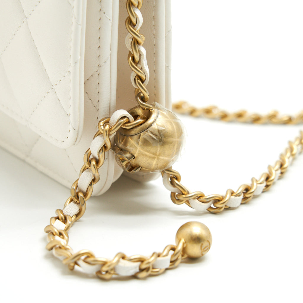 CHANEL PEARL CRUSH WALLET ON CHAIN LAMBSKIN WHITE GHW (MICROCHIP)