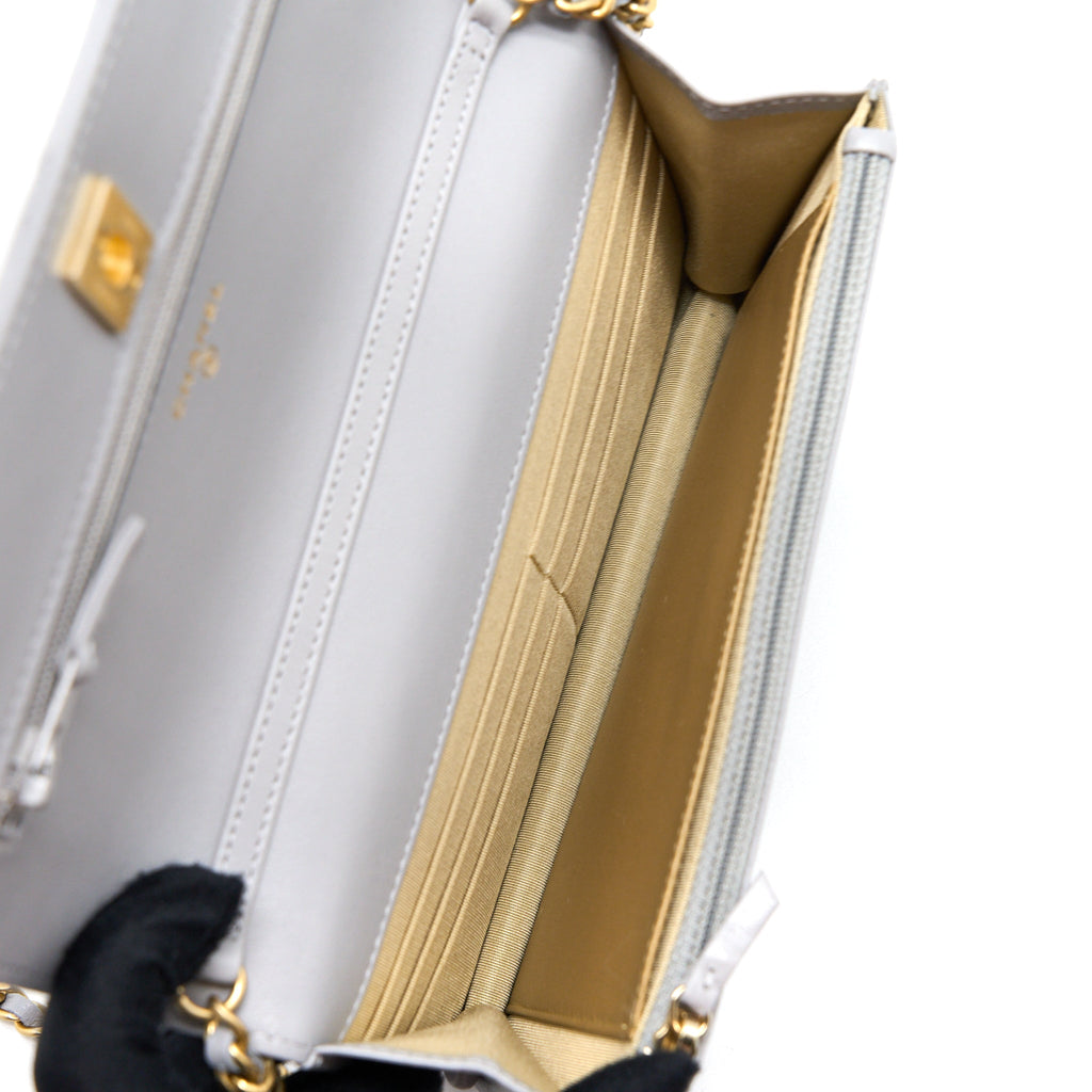 CHANEL PEARL CRUSH WALLET ON CHAIN LAMBSKIN LIGHT GREY GHW (MICROCHIP)
