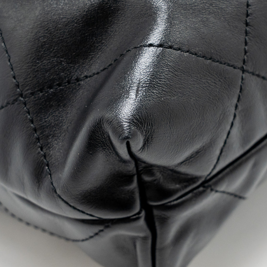 CHANEL SMALL 22 BAG SHINY CALFSKIN BLACK GHW (MICROCHIP)