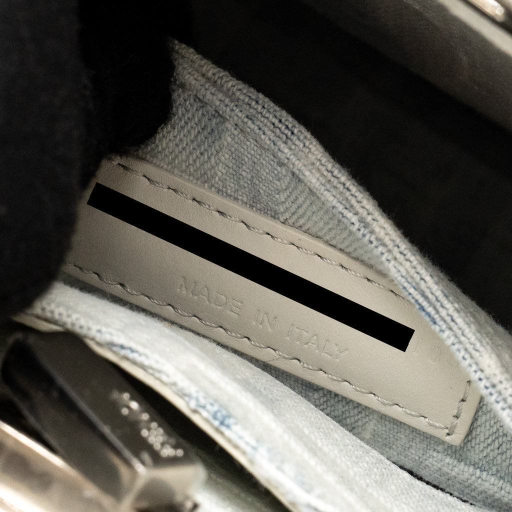 FENDI MEDIUM PEEKABOO ISEEU DENIM WHITE SHW