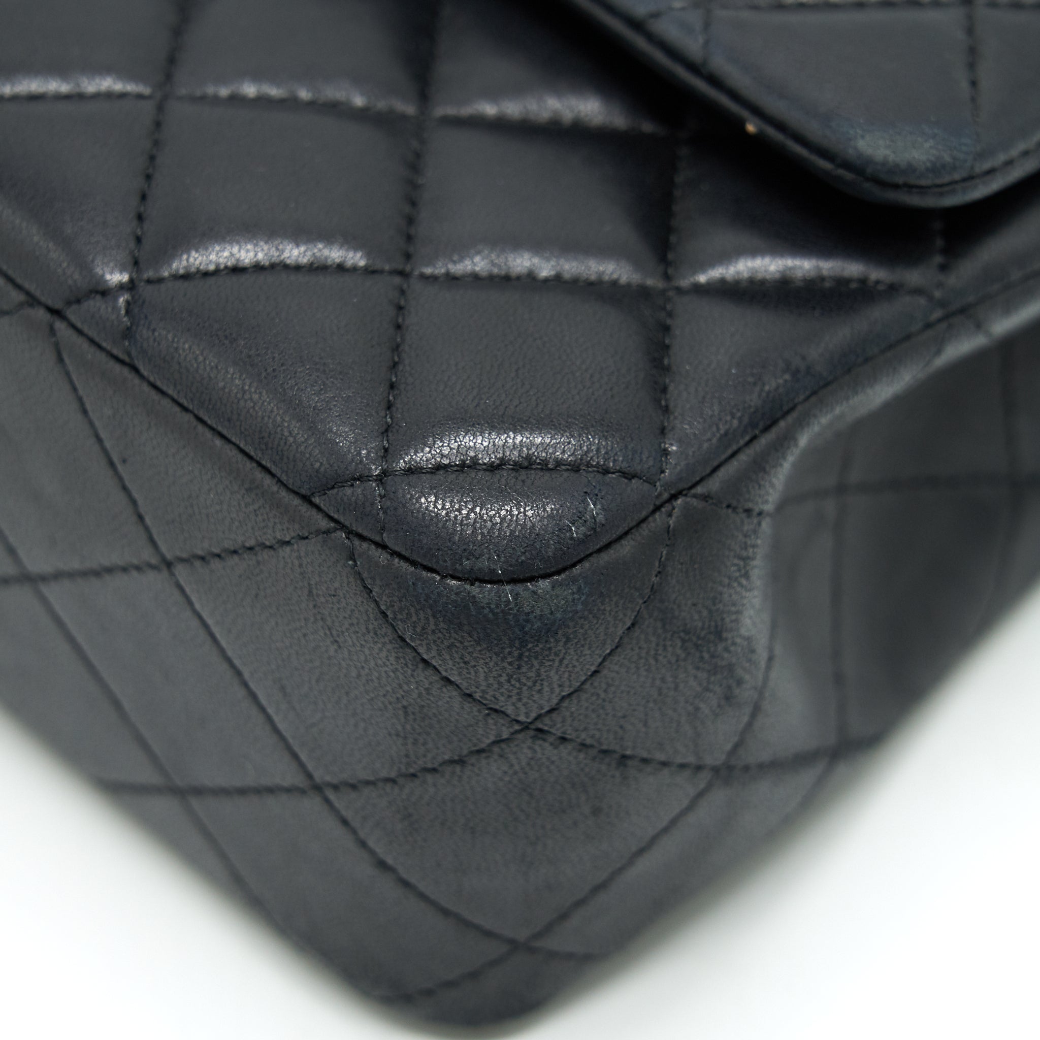 CHANEL CLASSIC DOUBLE FLAP BAG LAMBSKIN MEDIUM BLACK GHW SERIAL 19