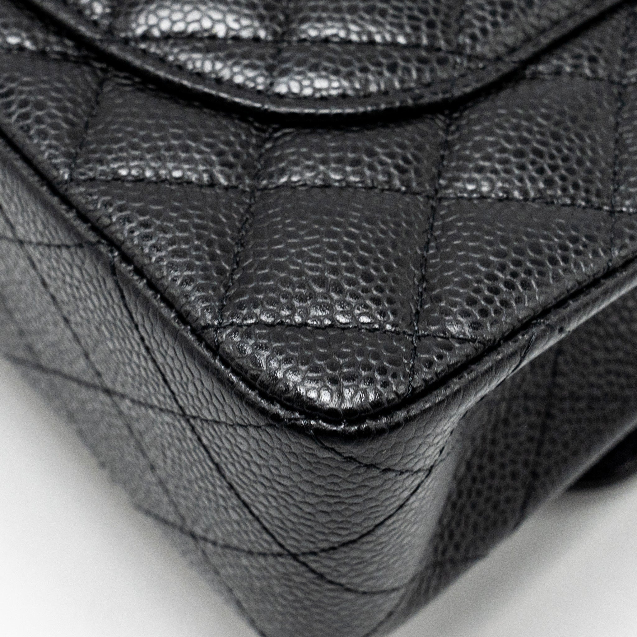 CHANEL SMALL CLASSIC DOUBLE FLAP BAG CAVIAR BLACK GHW