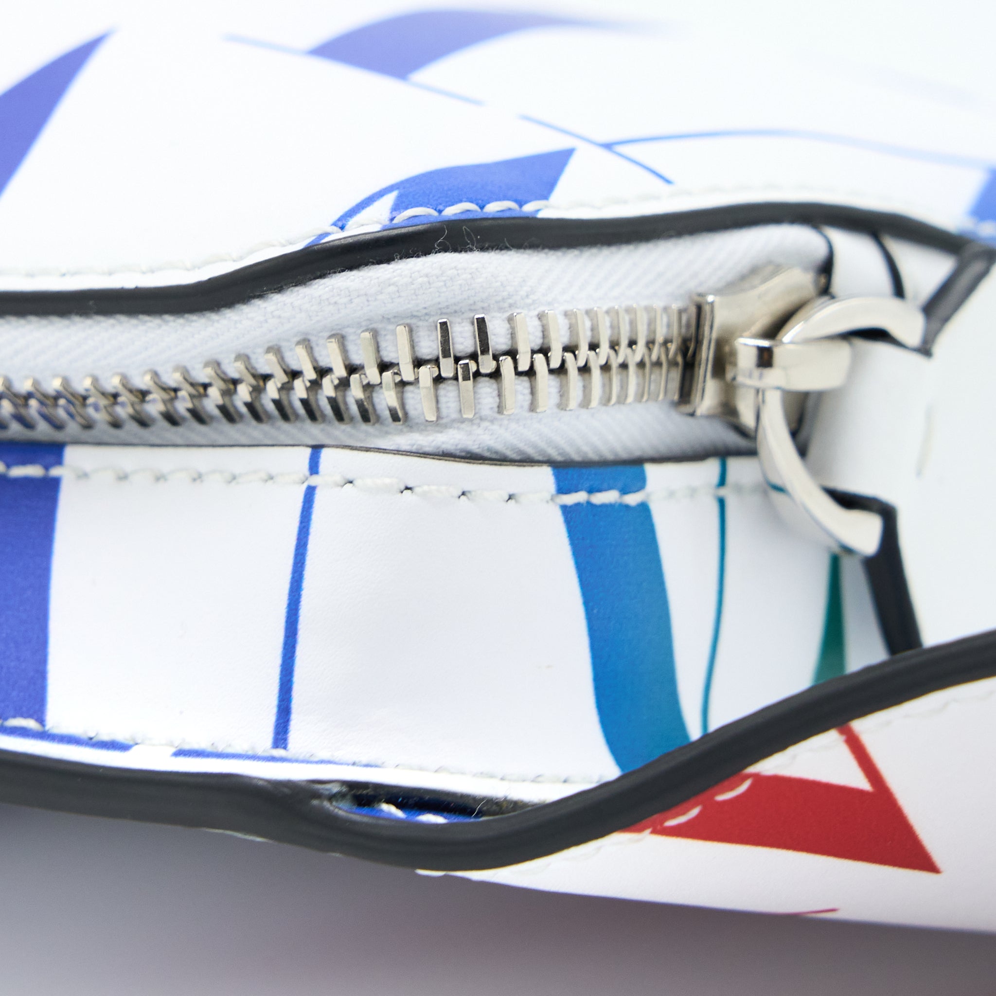 VALENTINO VLTN PRINT BELT BAG CALFSKIN WHITE/ MULTICOLOURED SHW