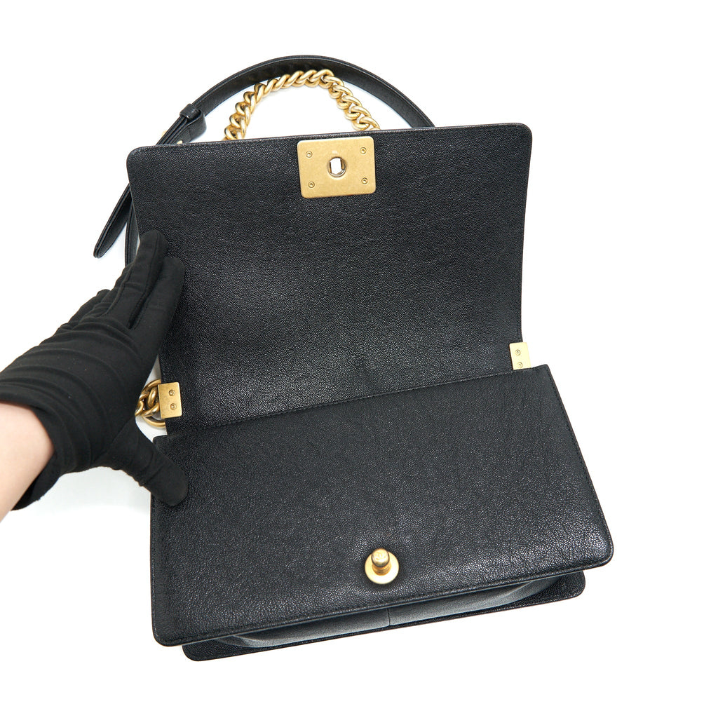 CHANEL CHEVRON MEDIUM BOY CHANEL HANDBAG CAVIAR BLACK GHW