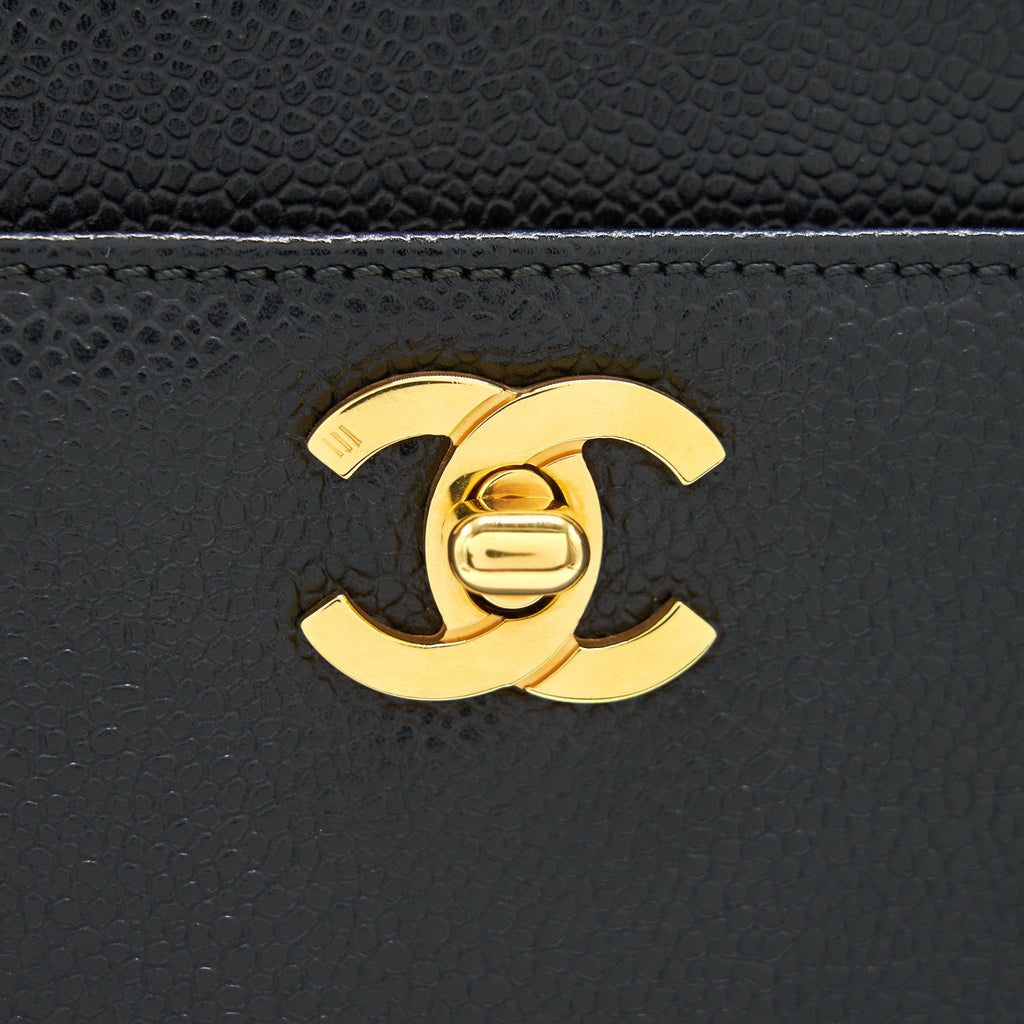 CHANEL VINTAGE 24K GOLD CAVIAR SHOPPING BAG WITH CHAIN