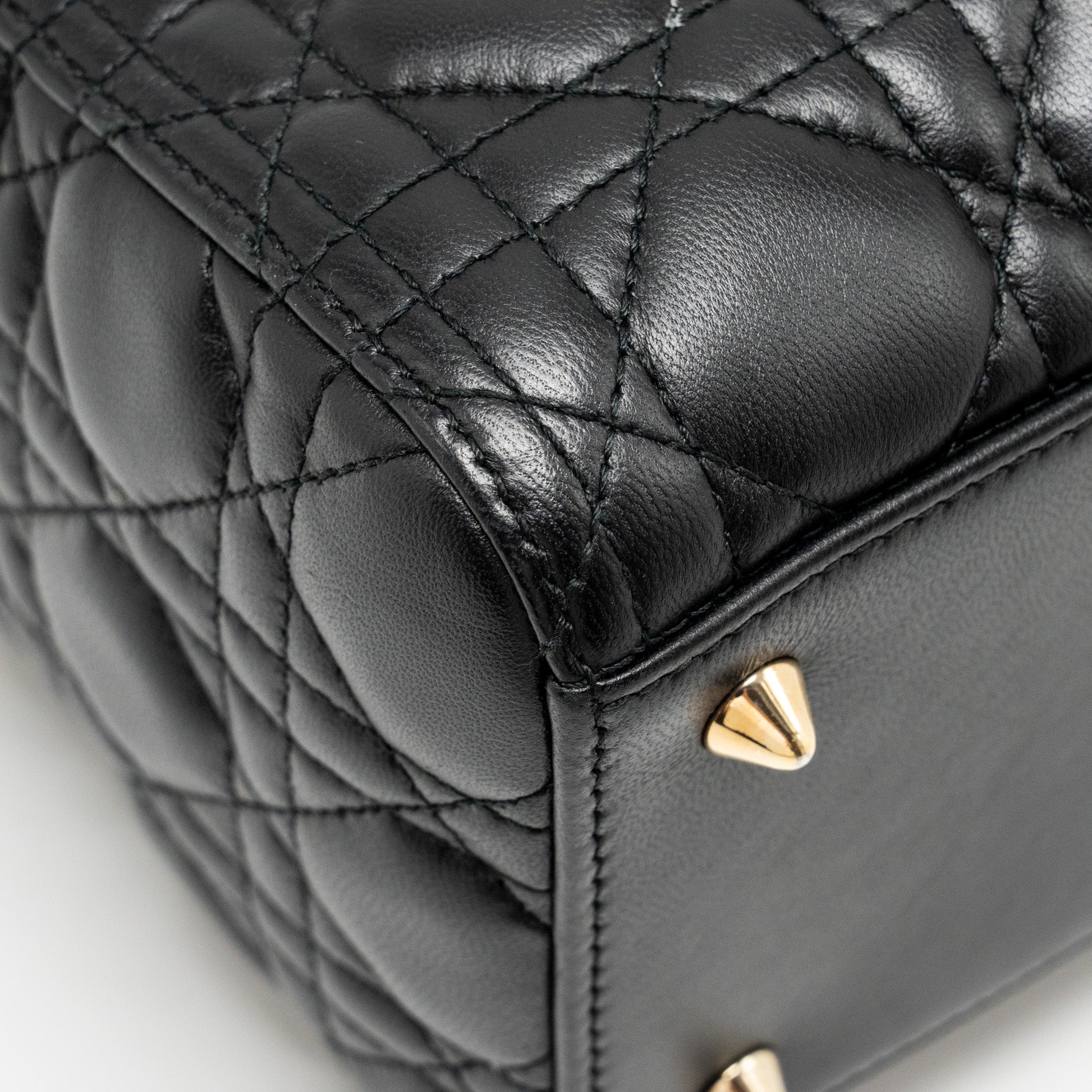 DIOR MEDIUM LADY DIOR LAMBSKIN BLACK LGHW